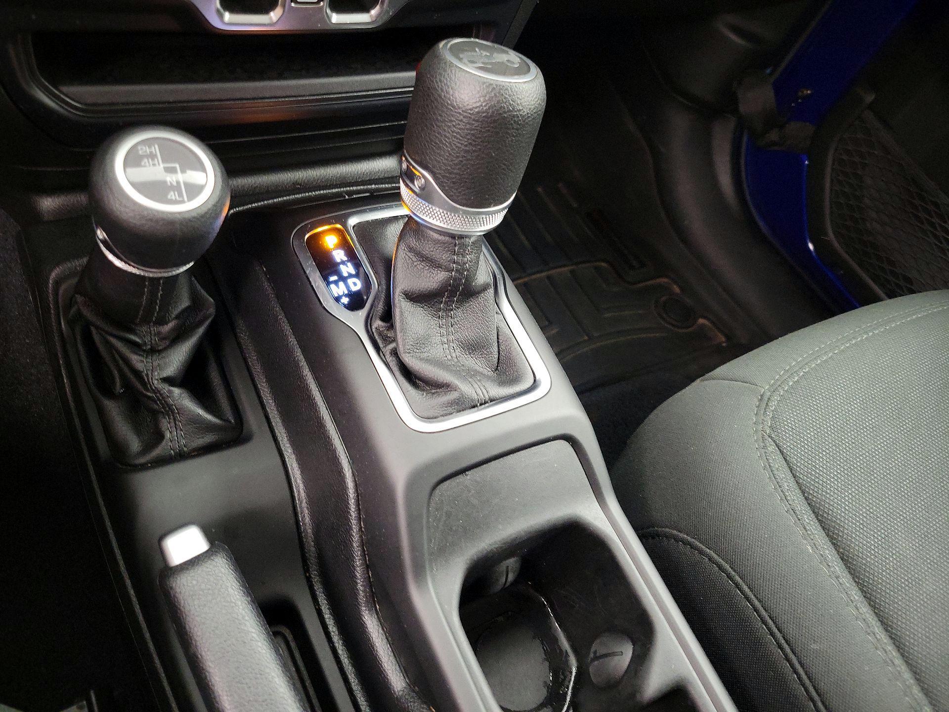 Thumbnail: 2019 Jeep Wrangler - 17