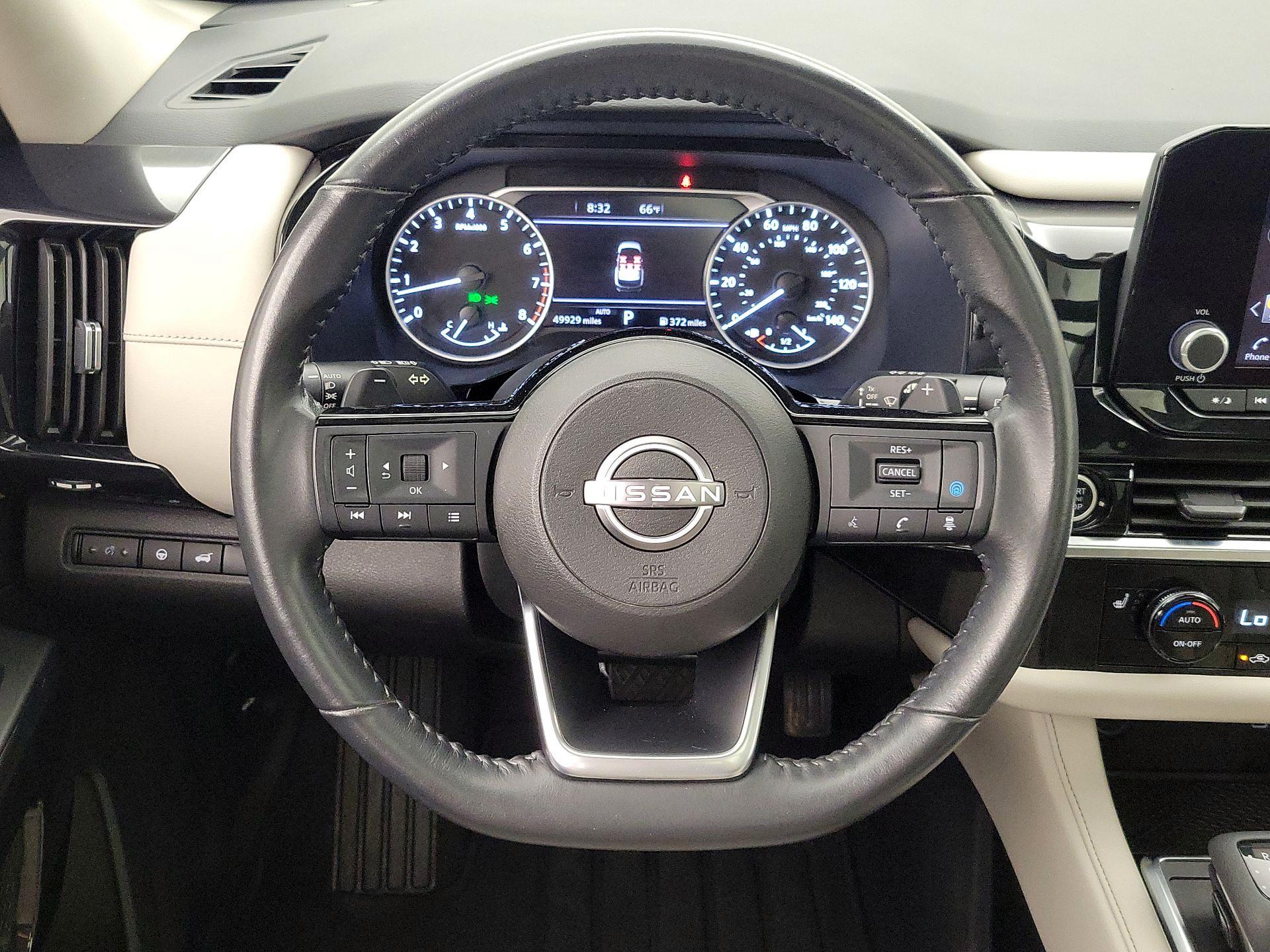 Thumbnail: 2023 Nissan Pathfinder - 10