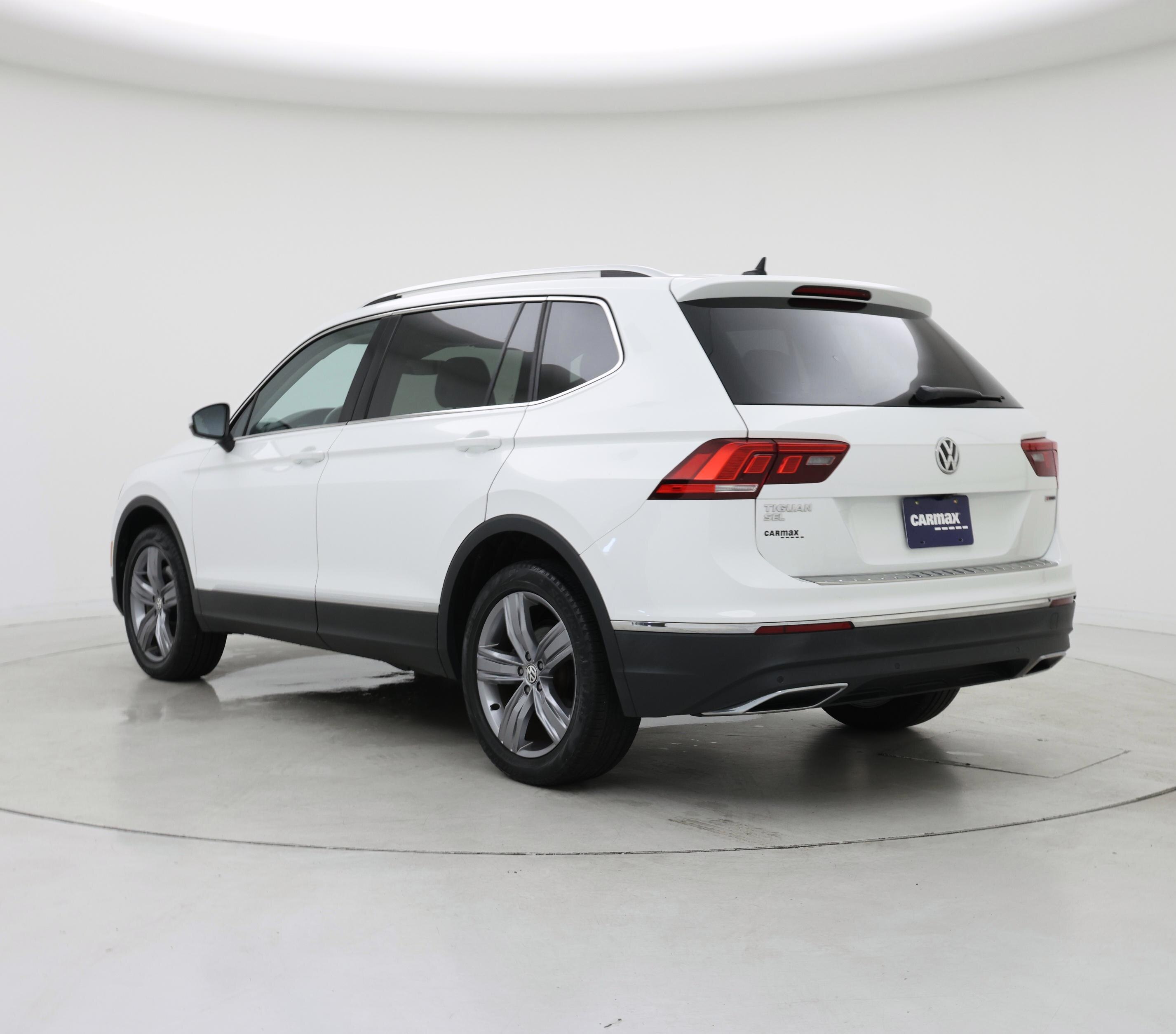 Thumbnail: 2019 Volkswagen Tiguan - 2