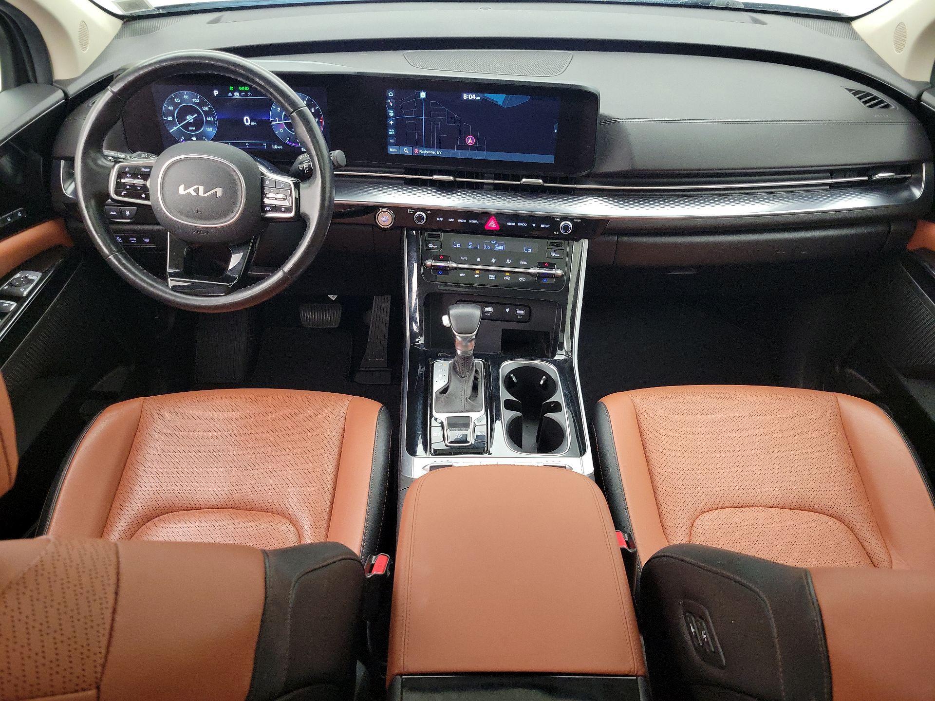 Thumbnail: 2023 Kia Carnival - 9