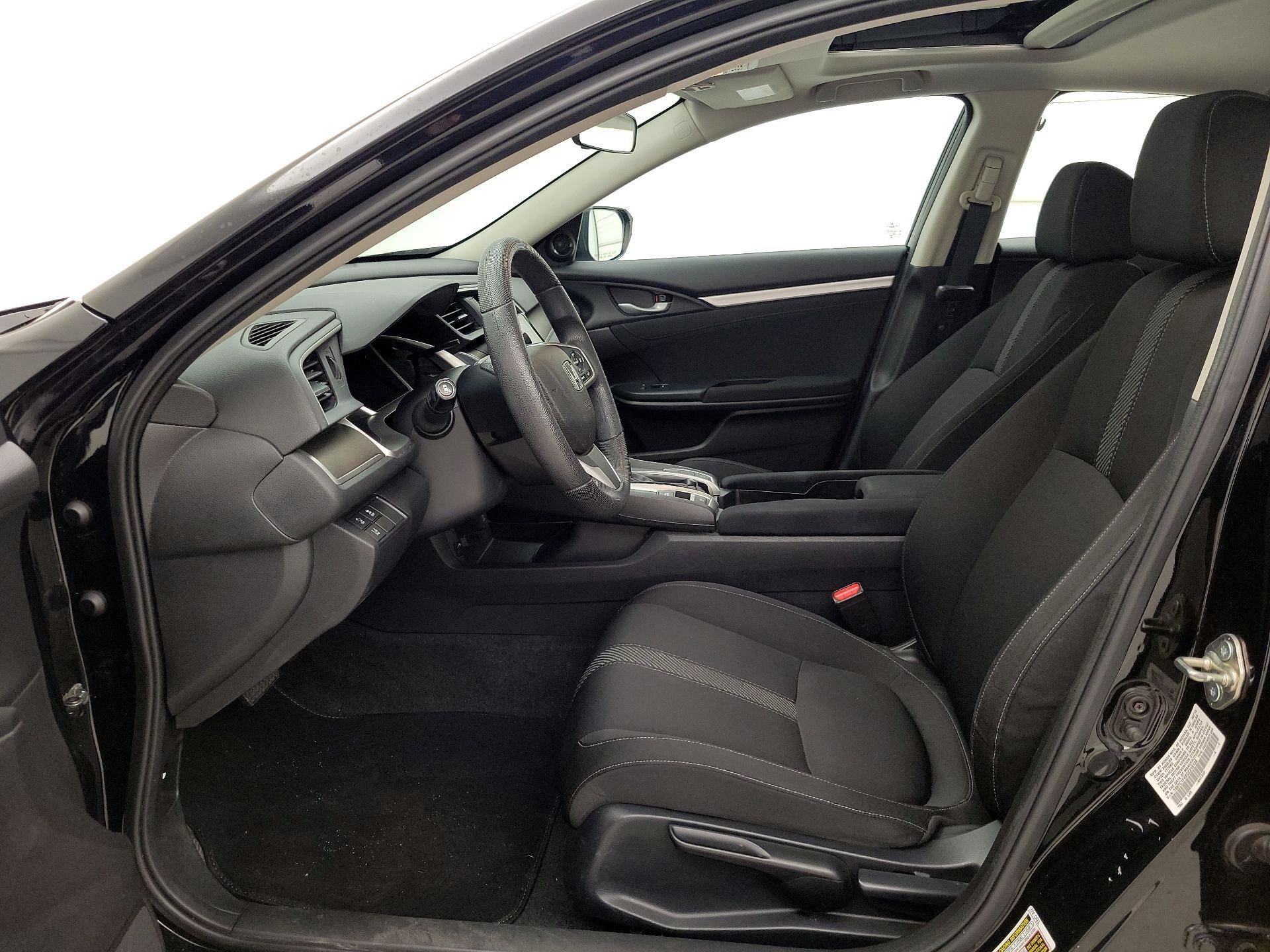 Thumbnail: 2016 Honda Civic - 11