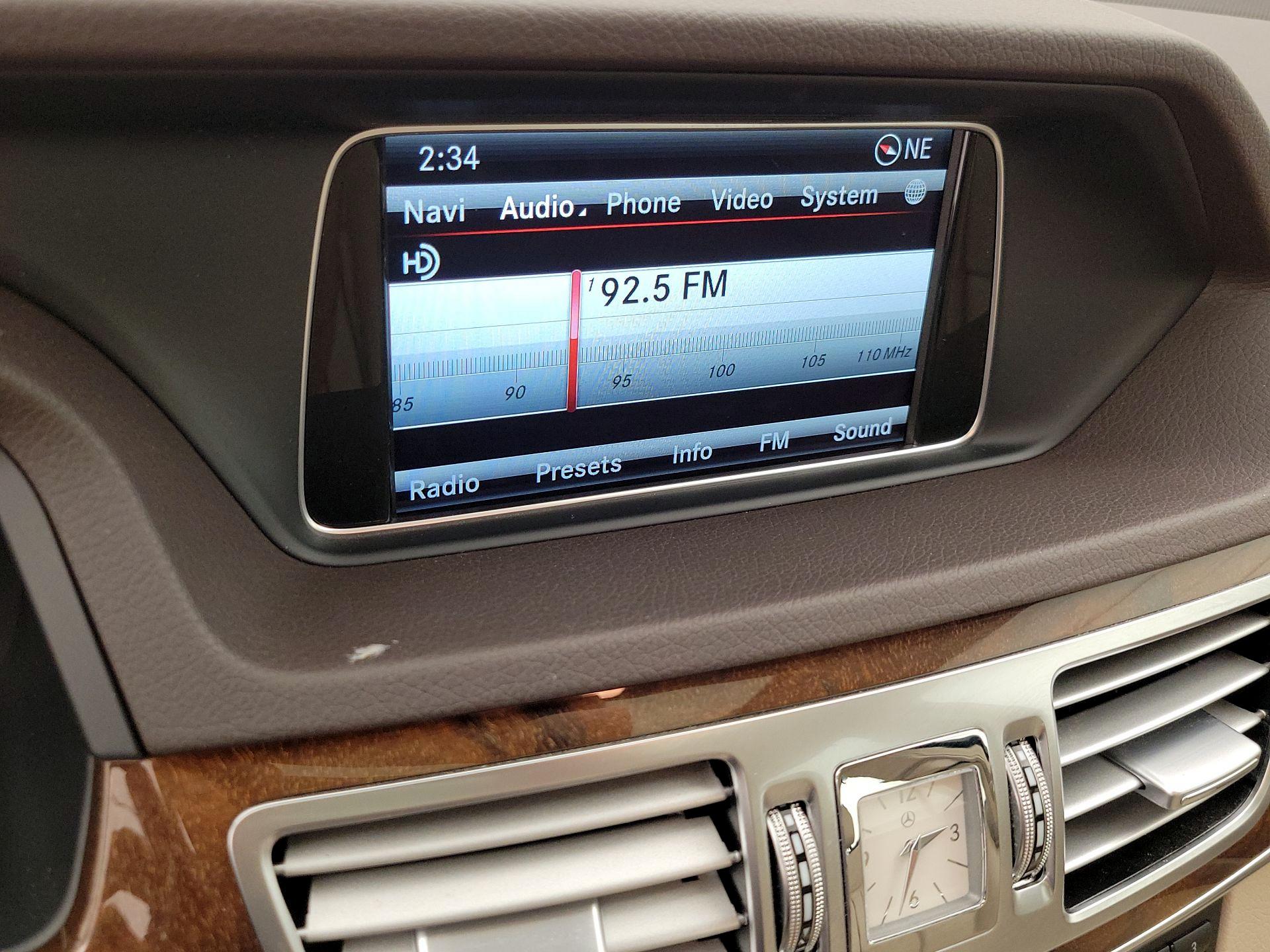 Thumbnail: 2014 Mercedes-Benz E-Class - 16
