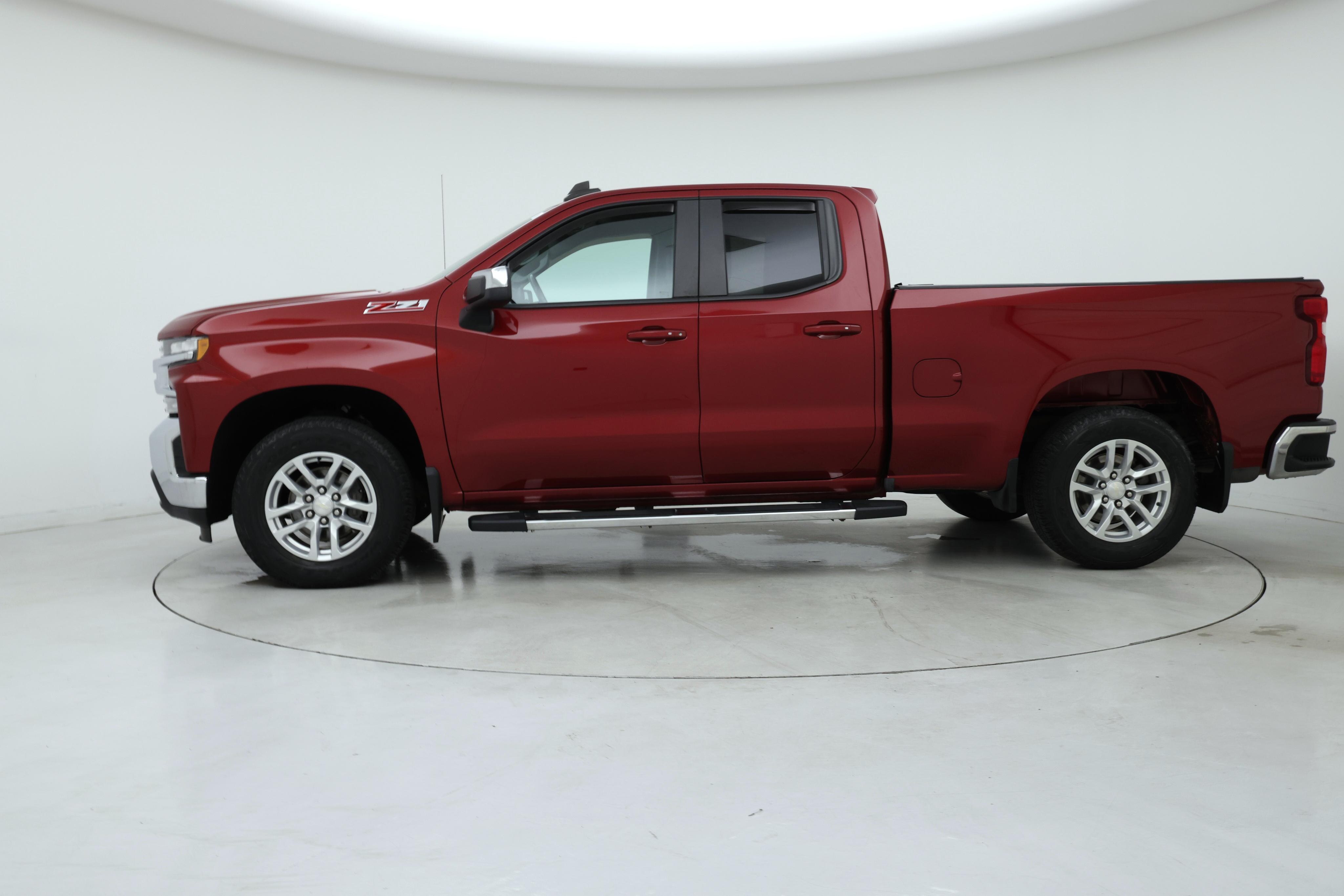 Thumbnail: 2019 Chevrolet Silverado 1500 - 3