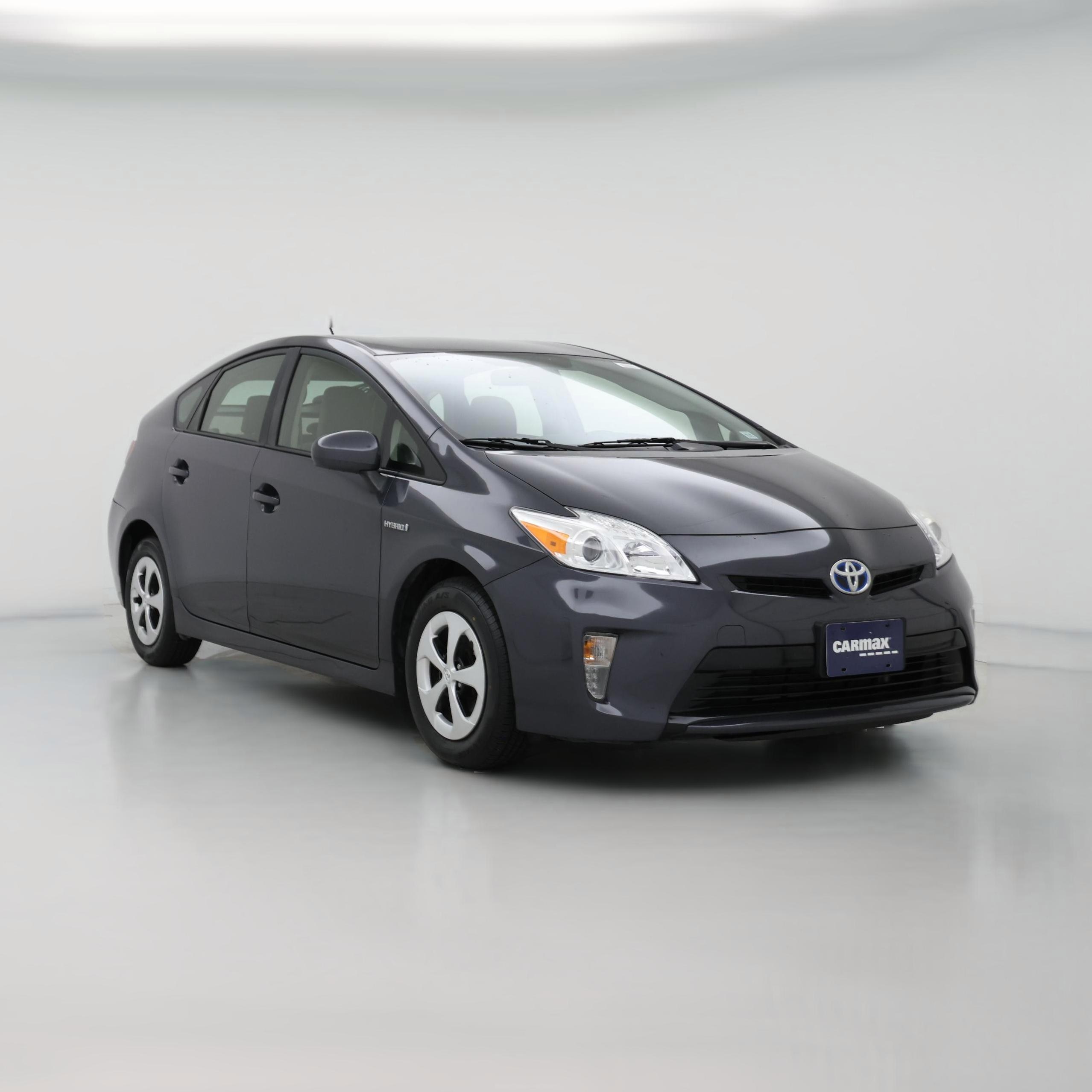 Thumbnail: 2015 Toyota Prius - 1