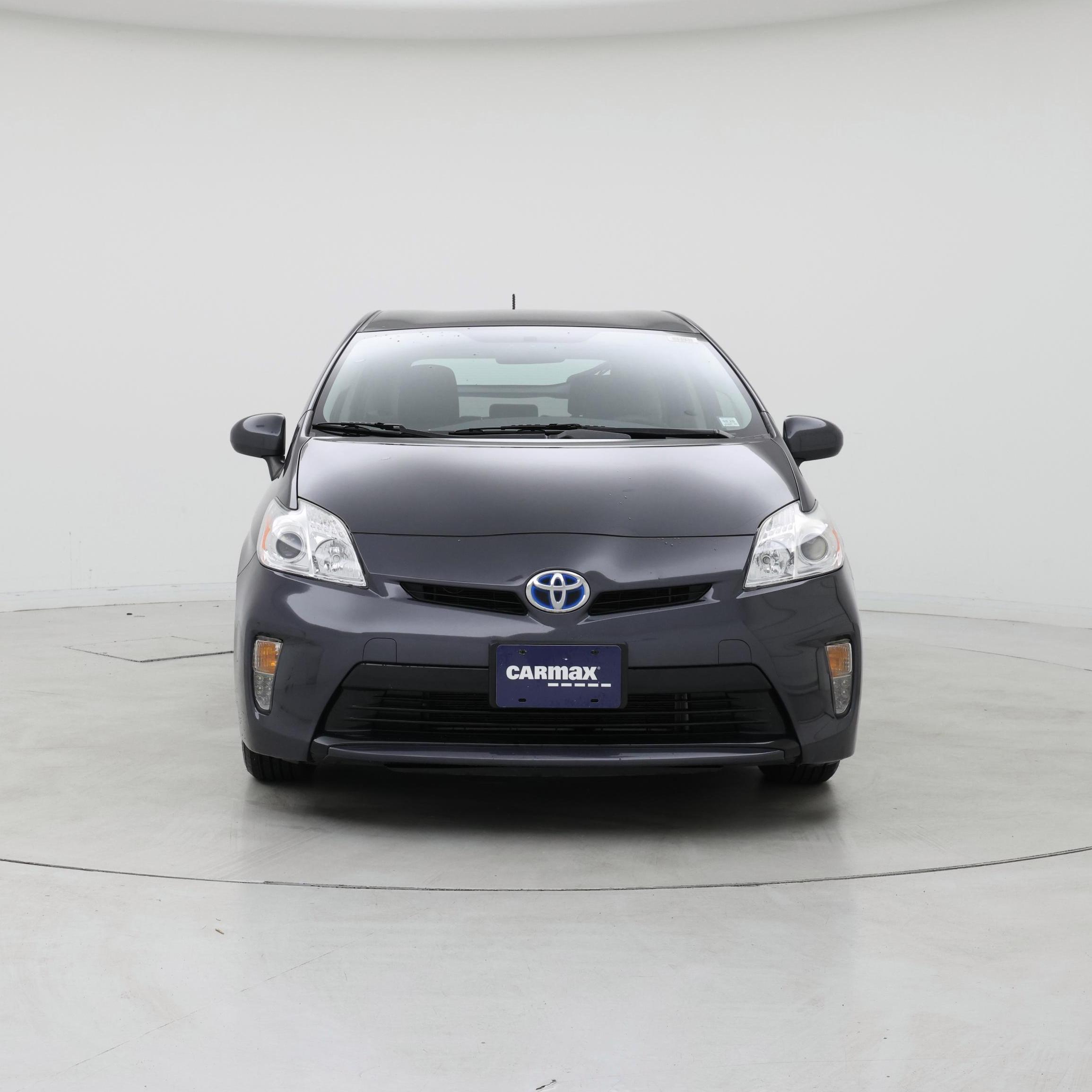 Thumbnail: 2015 Toyota Prius - 5
