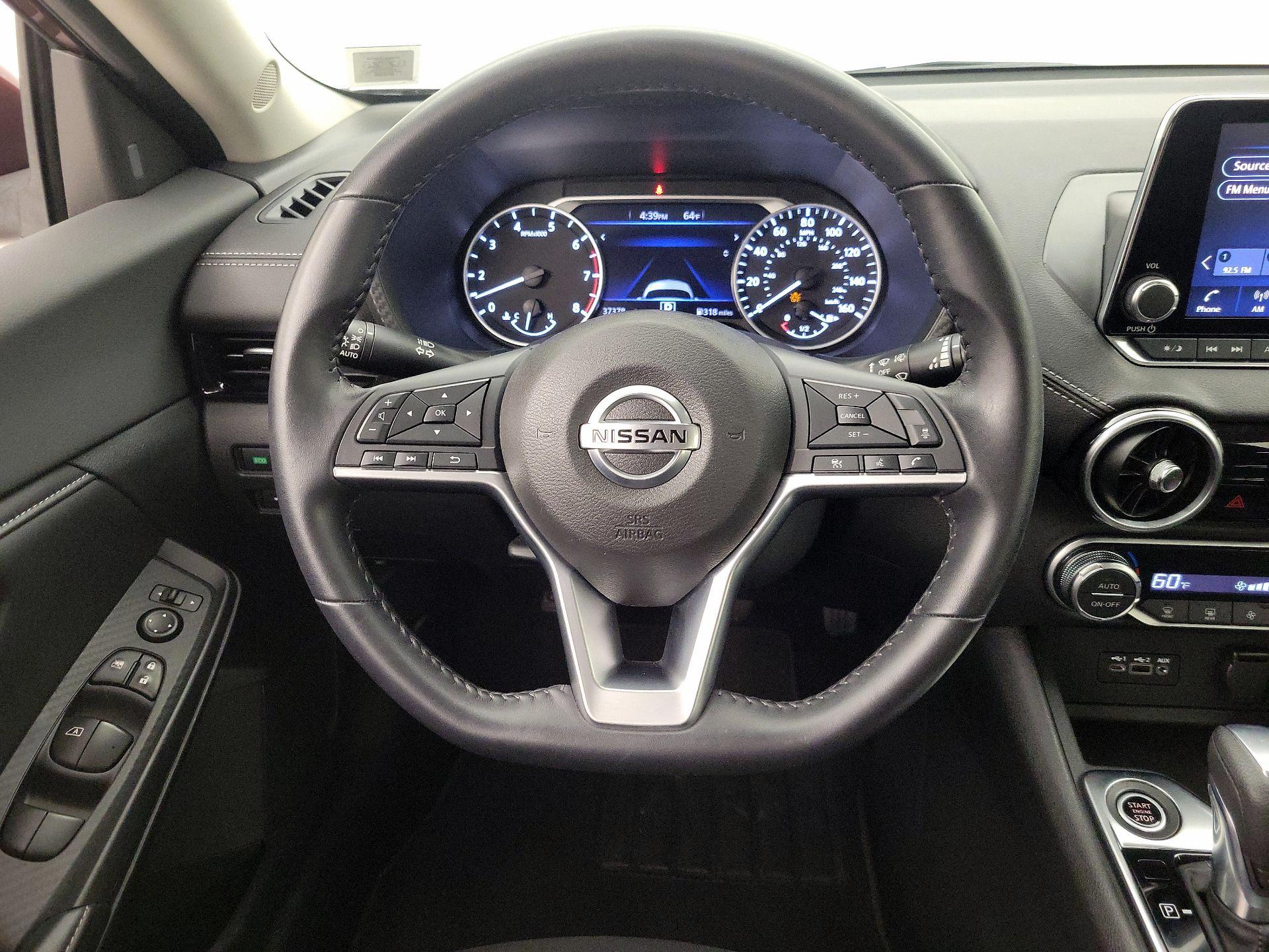 Thumbnail: 2020 Nissan Sentra - 10