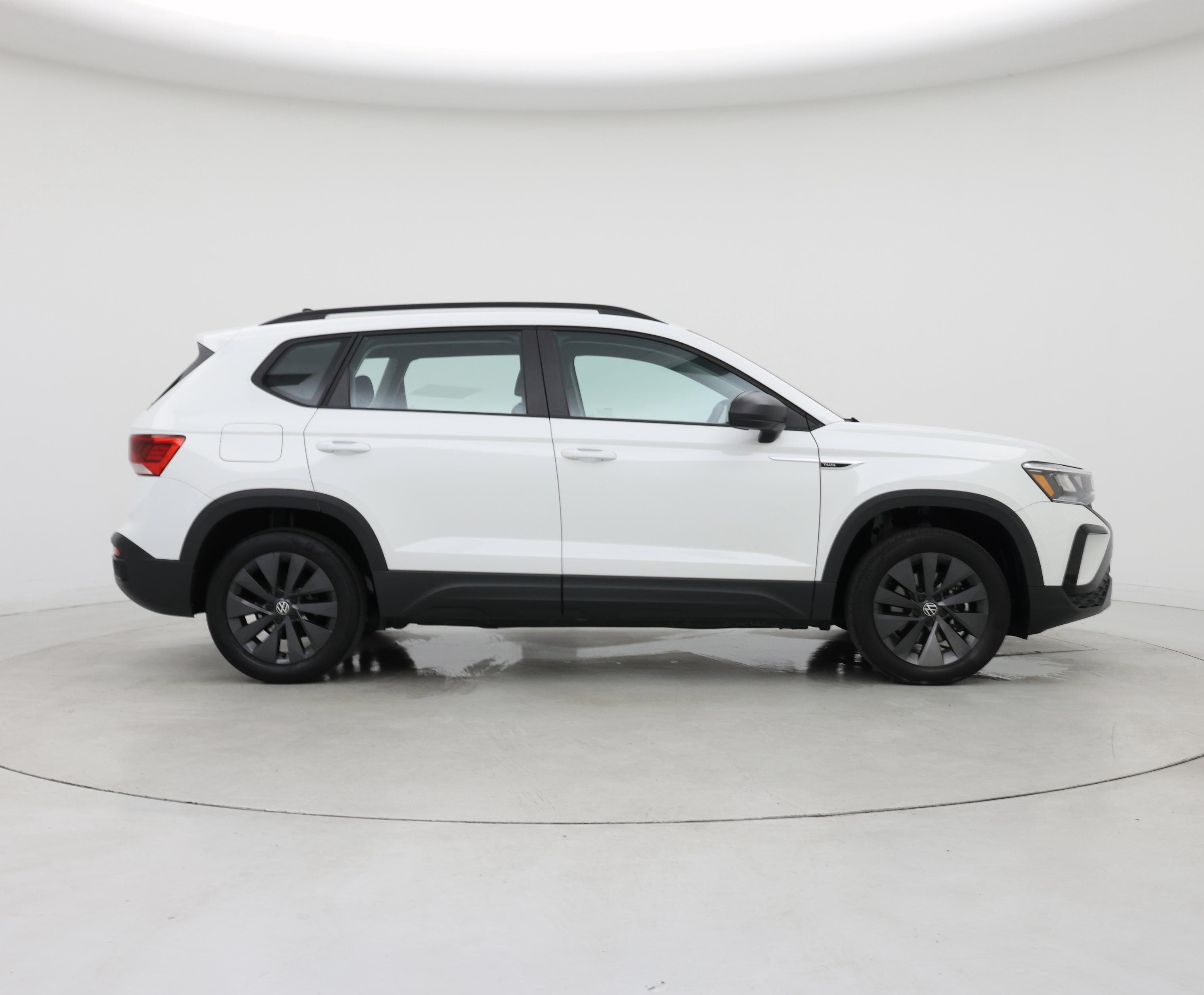 Thumbnail: 2022 Volkswagen Taos - 7