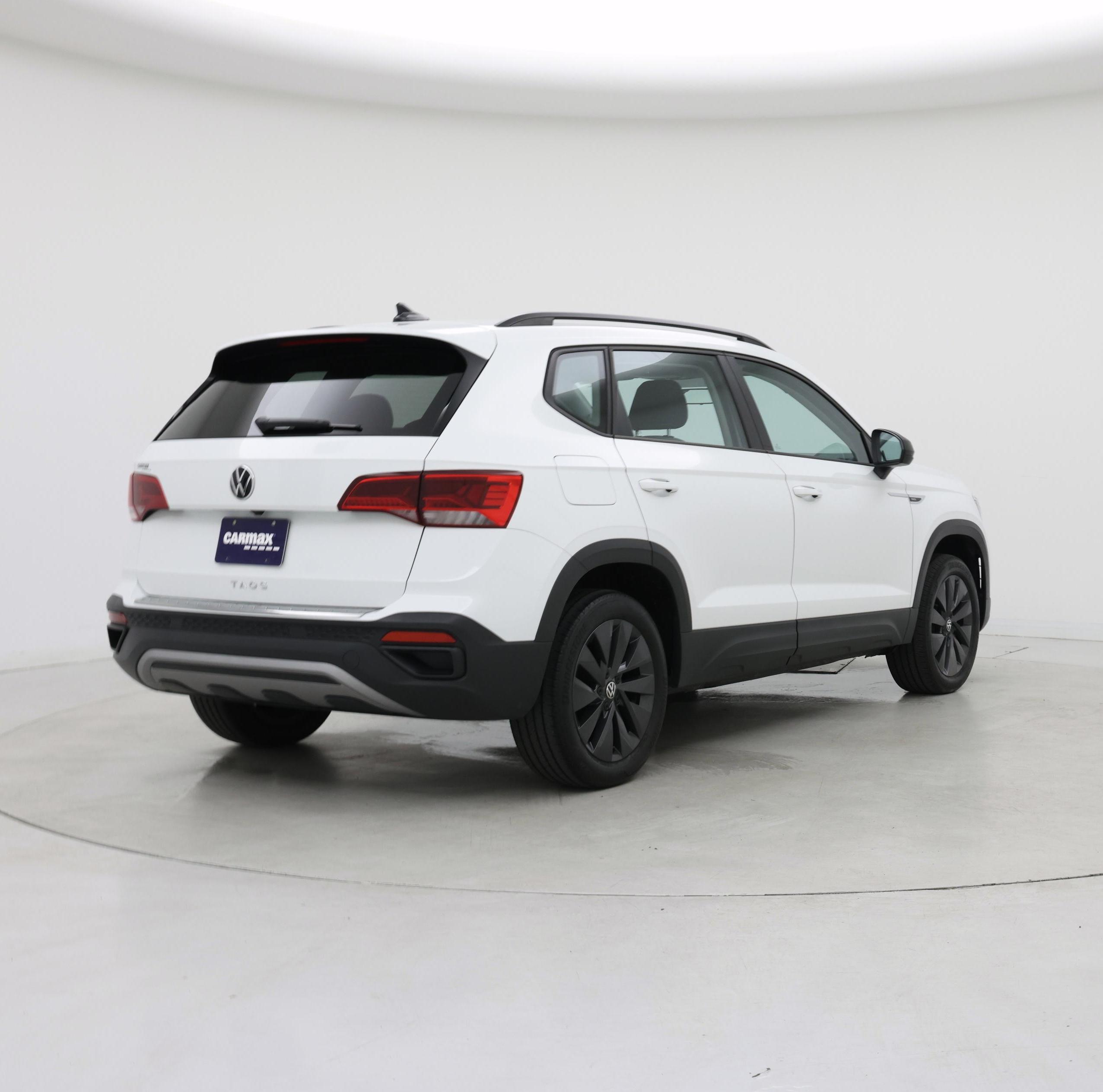 Thumbnail: 2022 Volkswagen Taos - 8