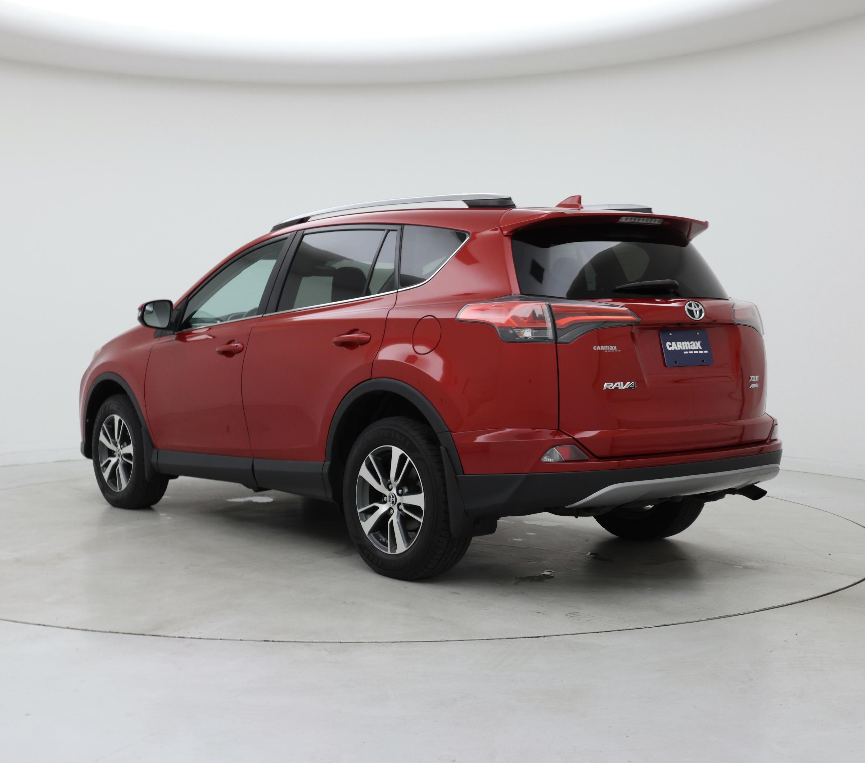 Thumbnail: 2017 Toyota RAV4 - 2