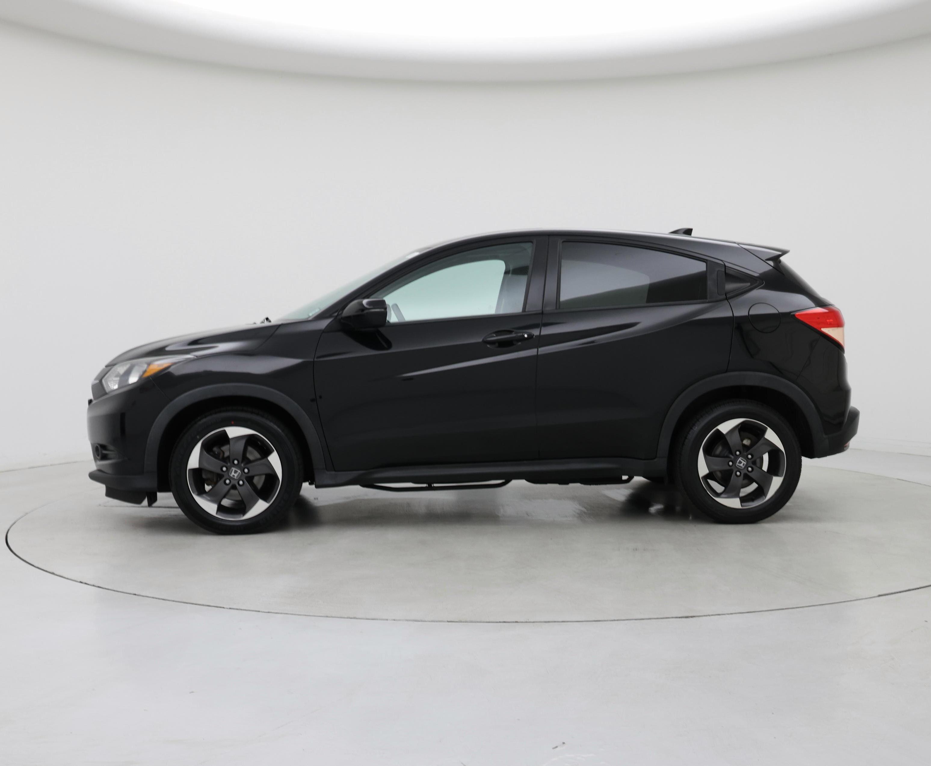 Thumbnail: 2018 Honda HR-V - 3