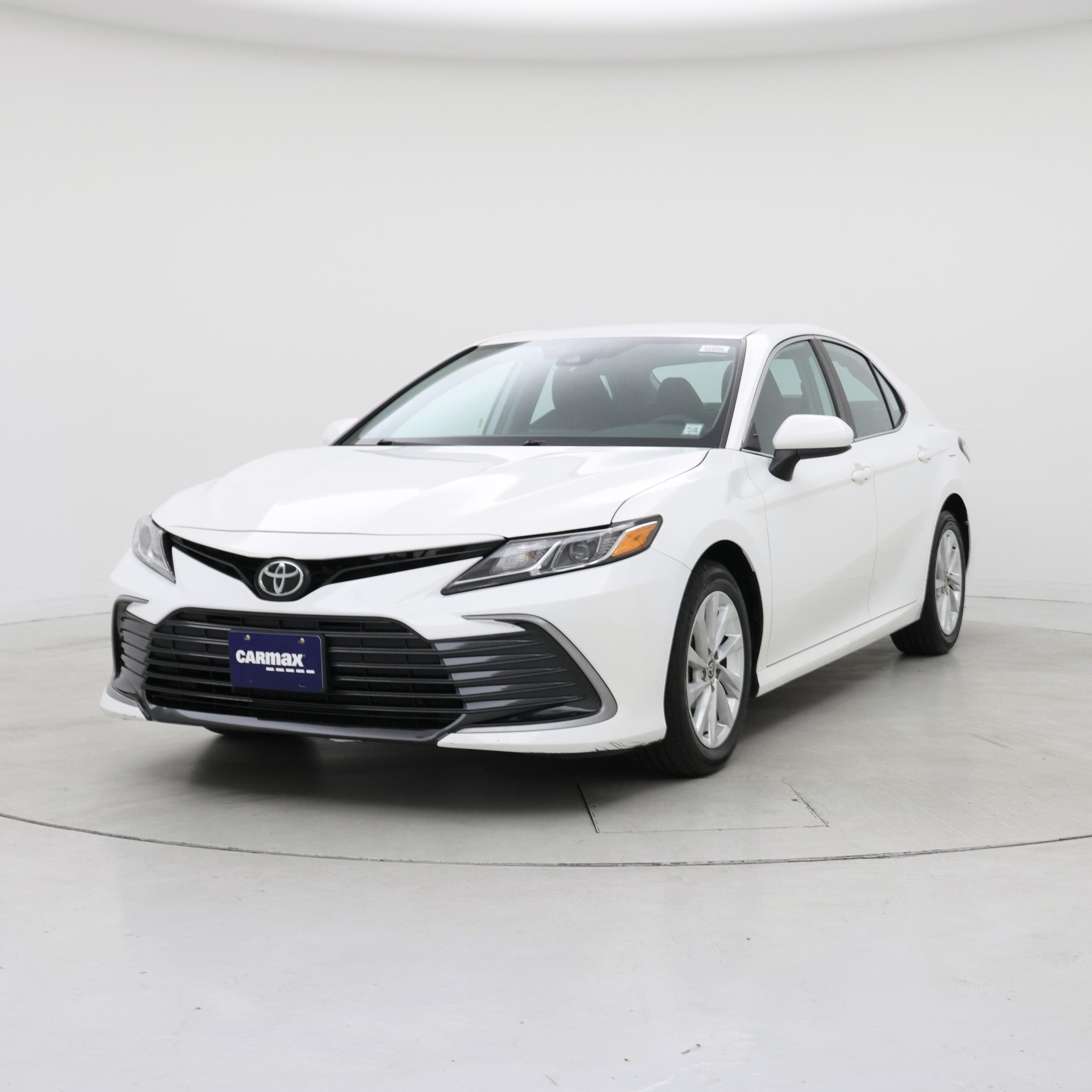 Thumbnail: 2022 Toyota Camry - 4
