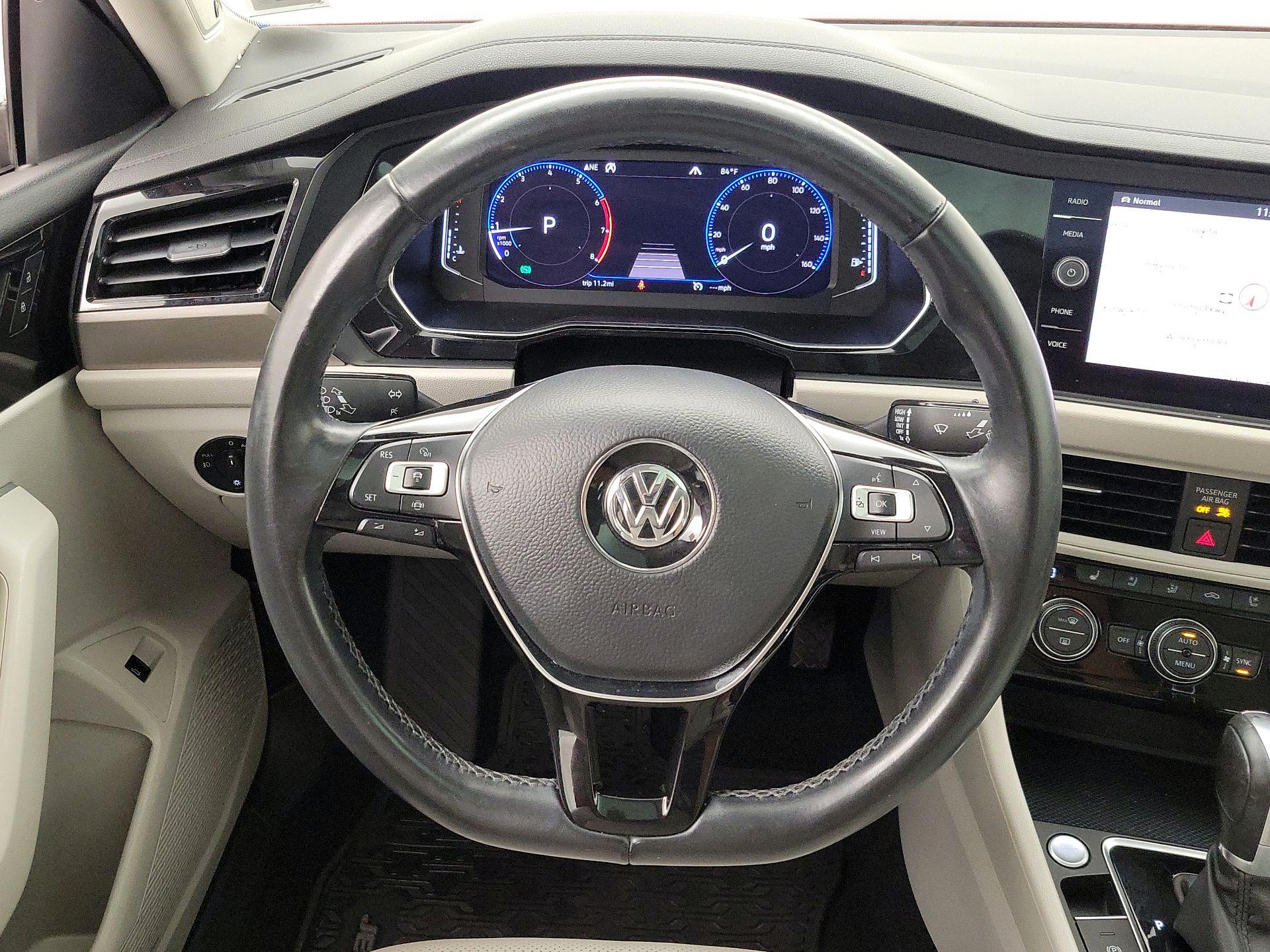 Thumbnail: 2019 Volkswagen Jetta - 10