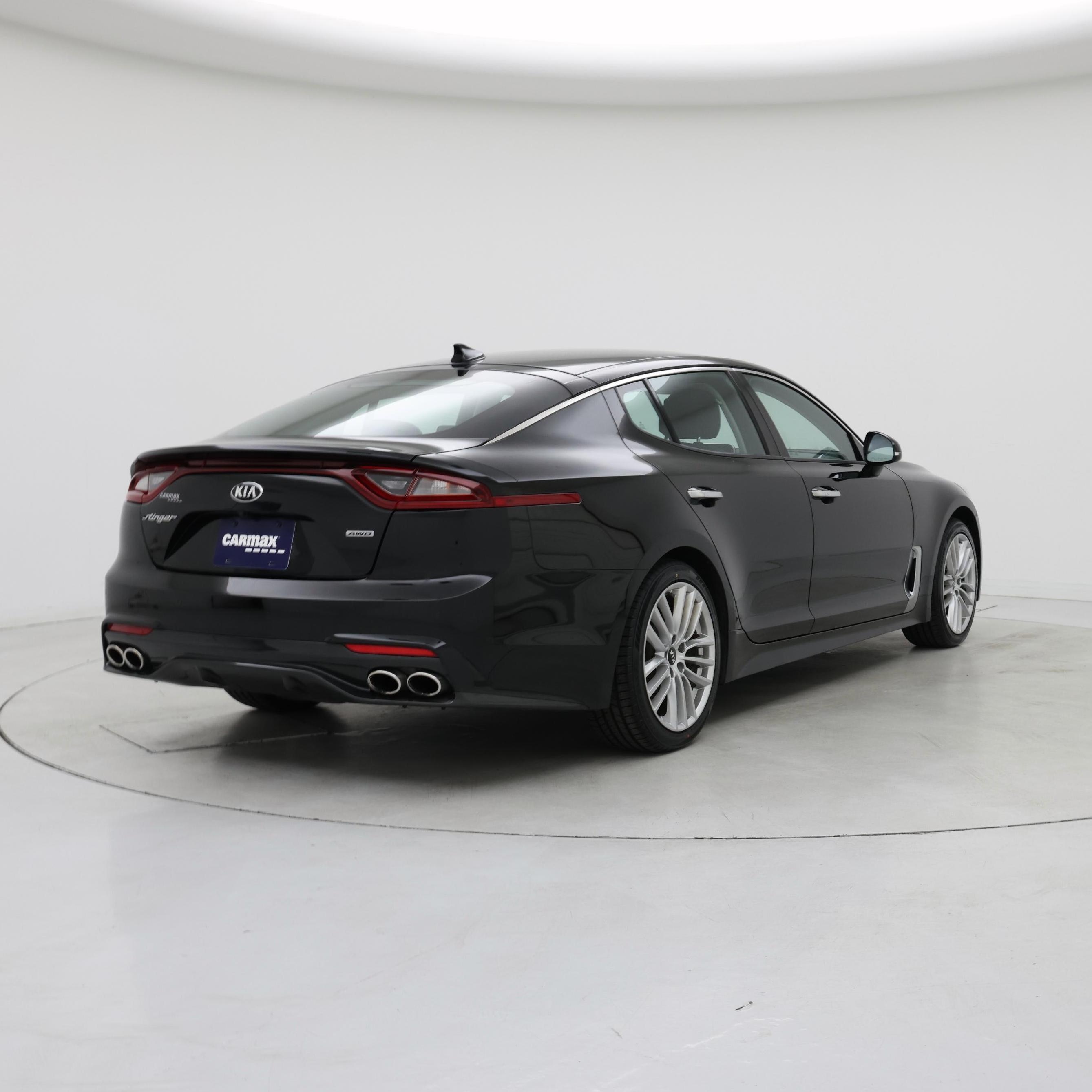 Thumbnail: 2018 Kia Stinger - 8