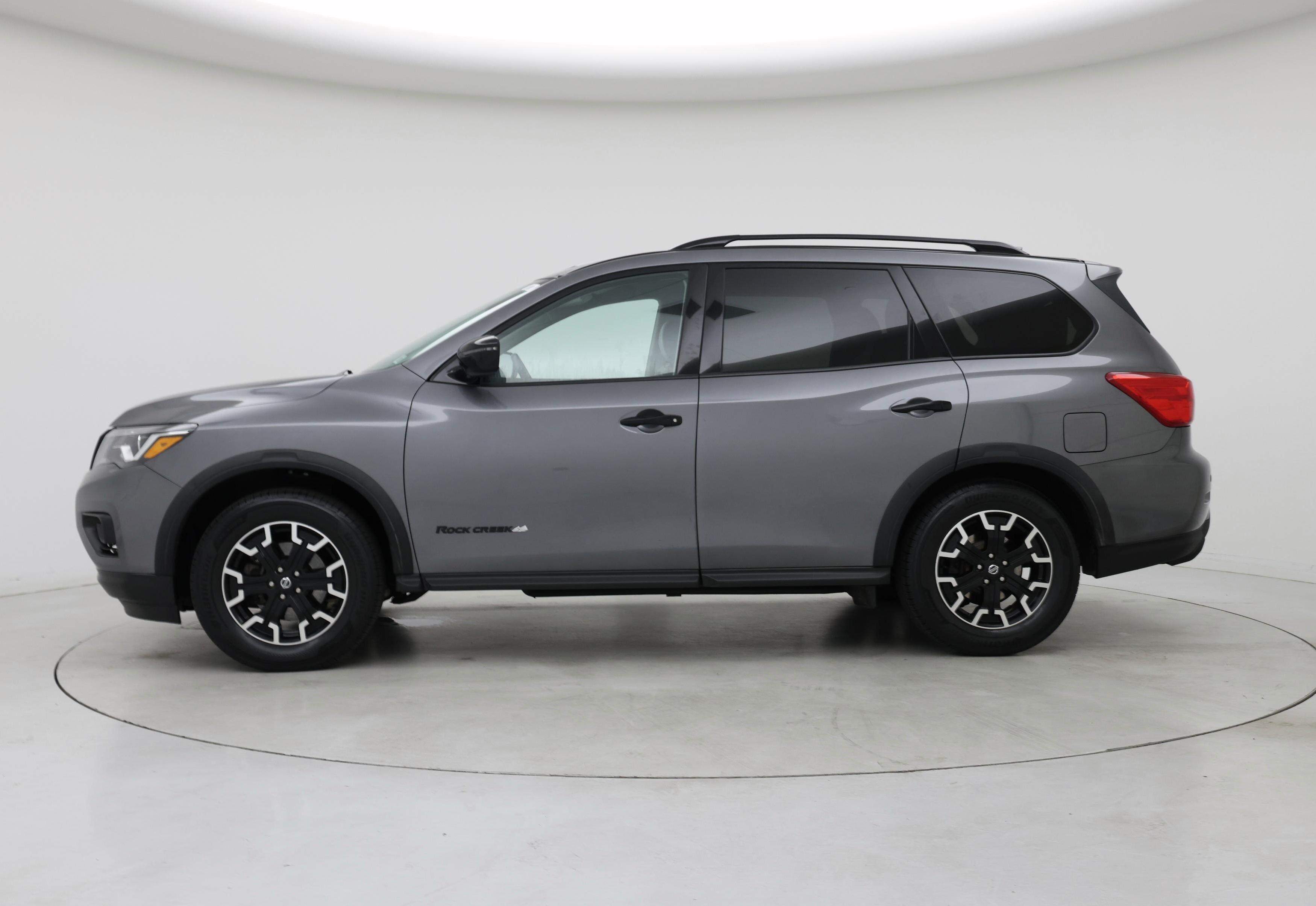 Thumbnail: 2019 Nissan Pathfinder - 3