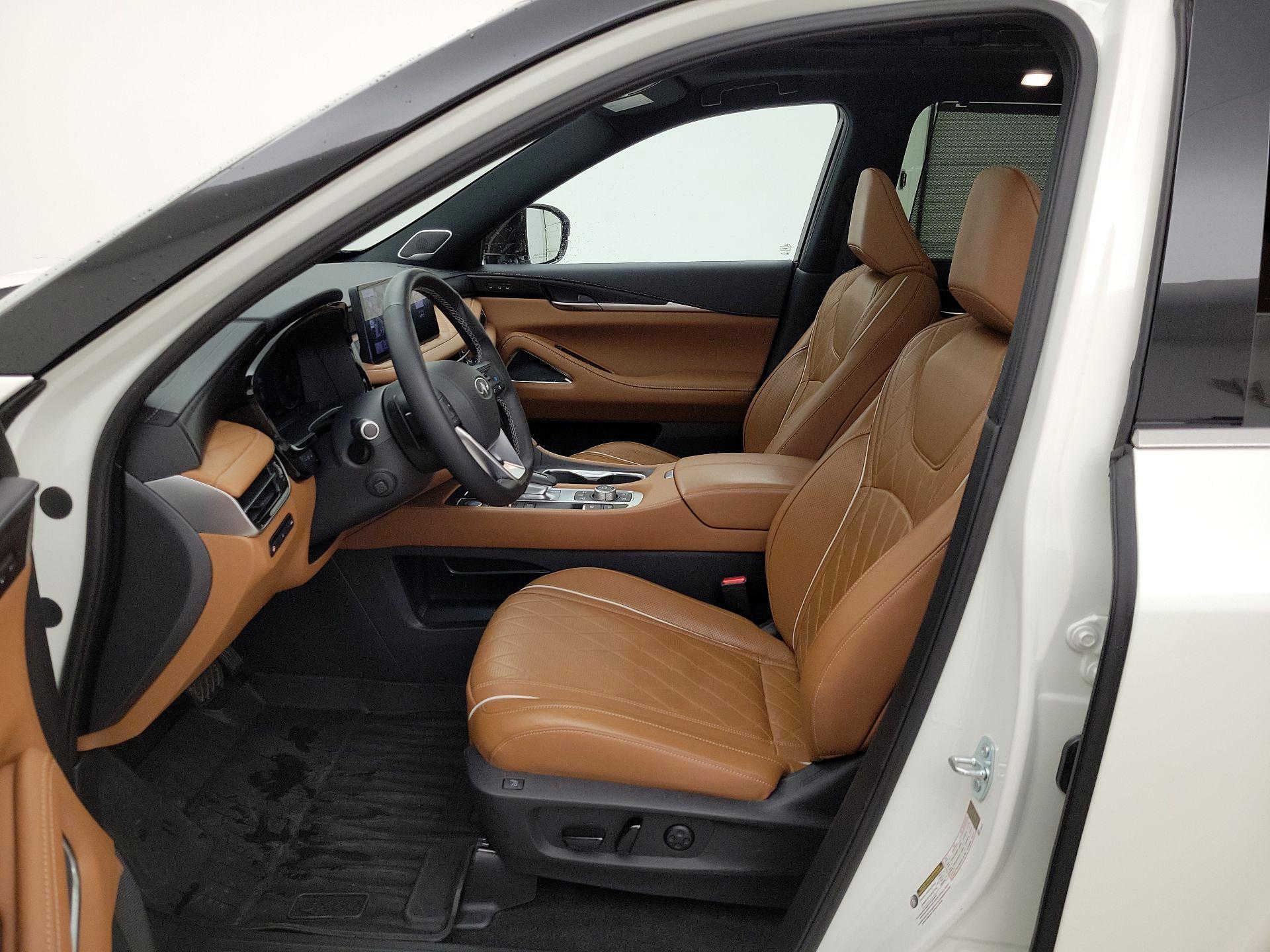 Thumbnail: 2024 INFINITI QX60 - 11