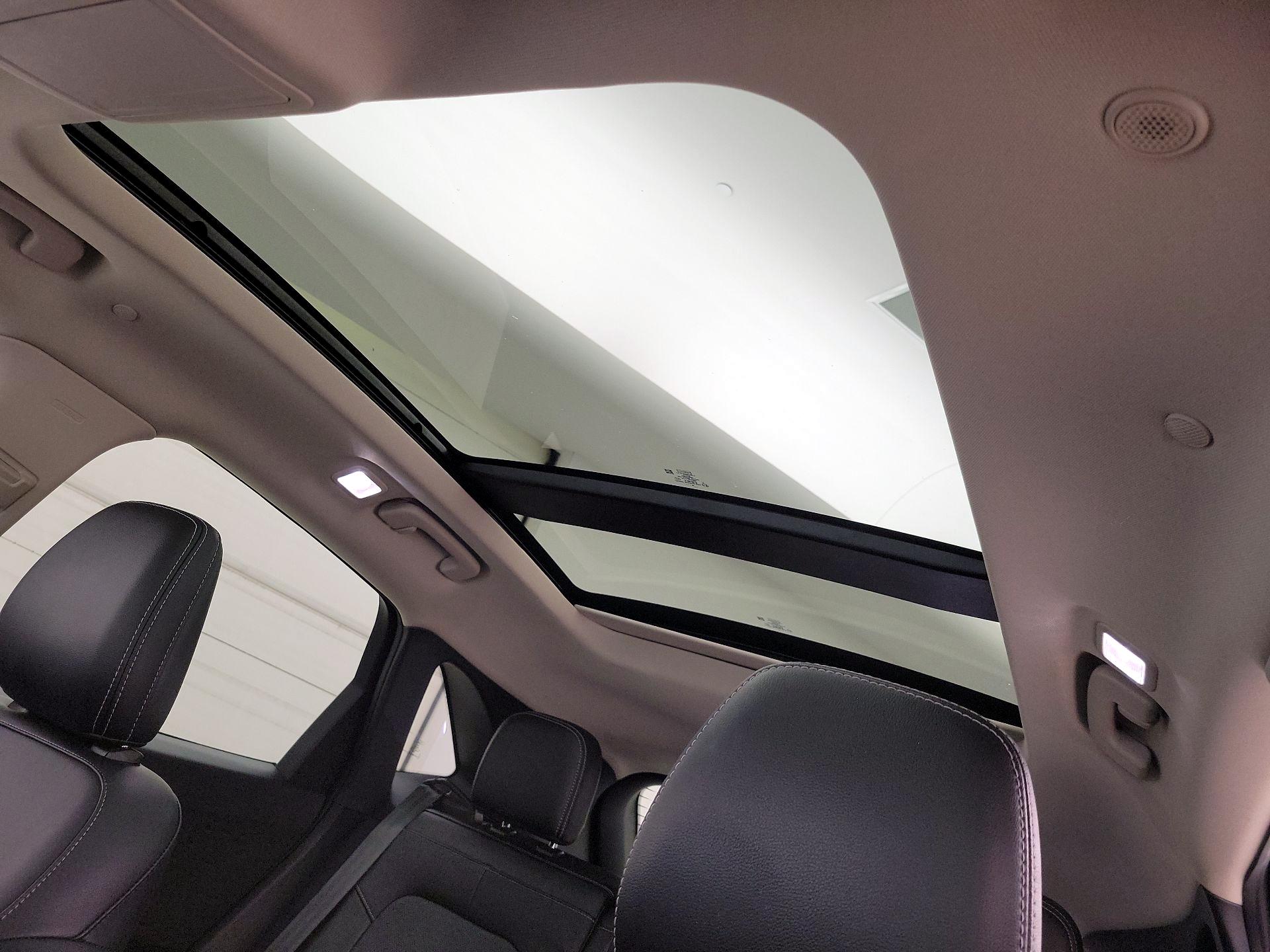 Thumbnail: 2020 Ford Escape - 20
