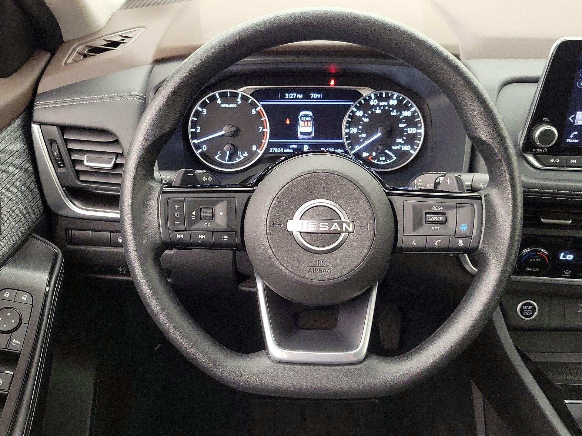 Thumbnail: 2023 Nissan Rogue - 10