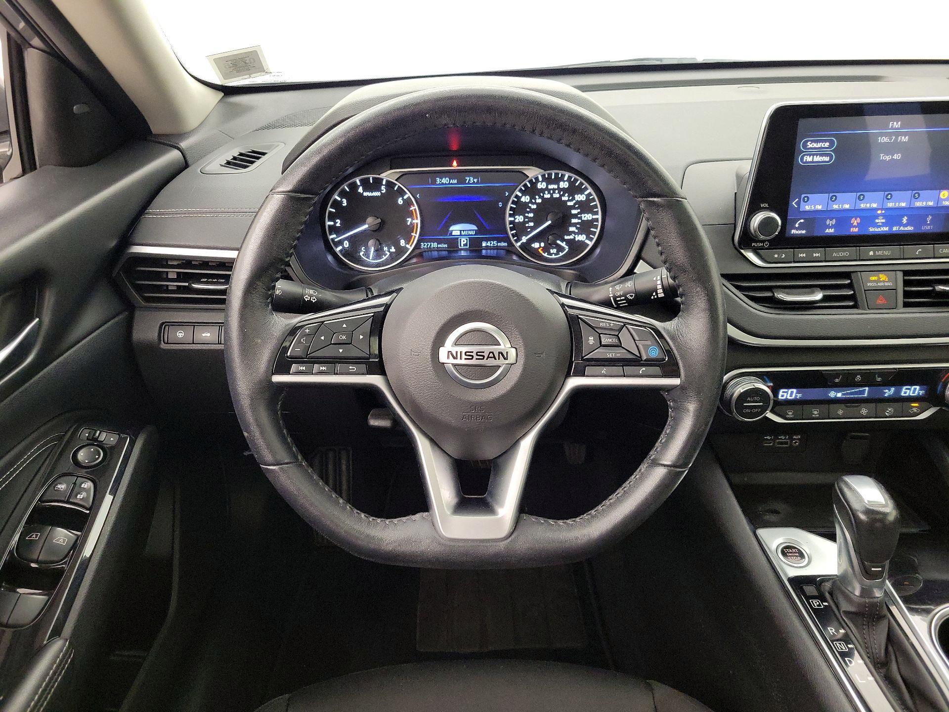 Thumbnail: 2020 Nissan Altima - 10