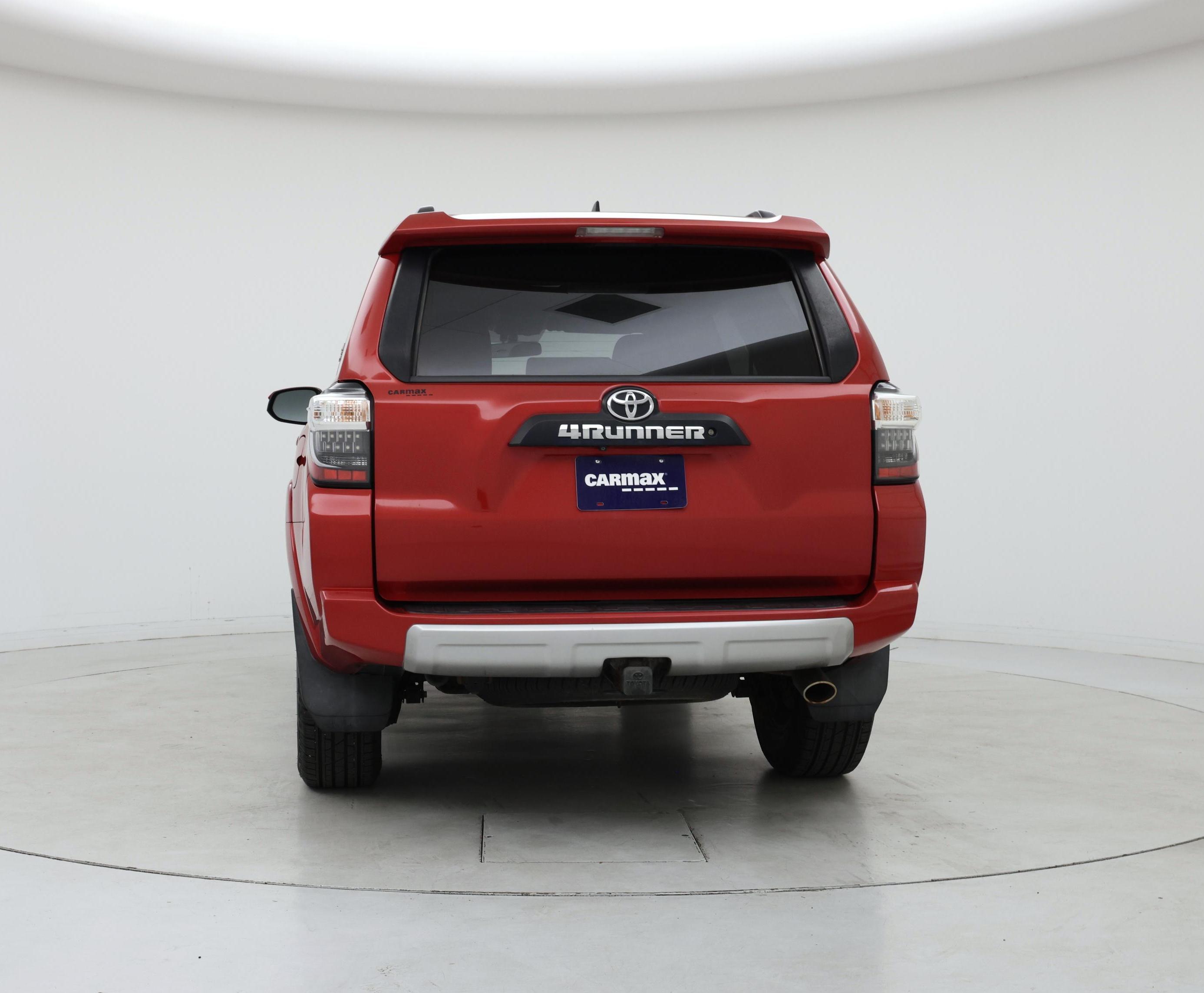 Thumbnail: 2017 Toyota 4Runner - 6