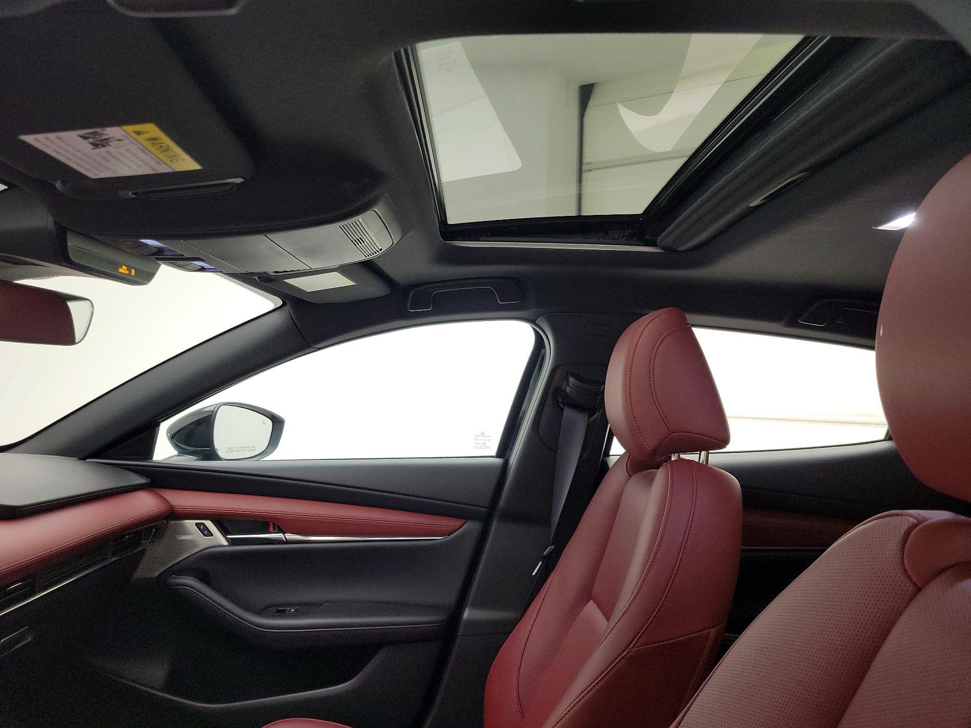 Thumbnail: 2023 Mazda Mazda3 - 19