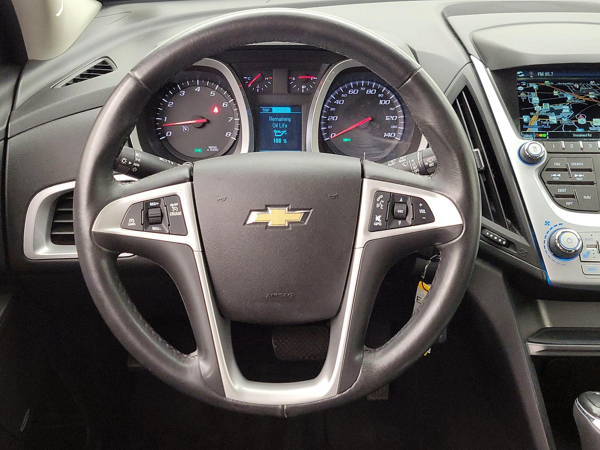Thumbnail: 2016 Chevrolet Equinox - 10