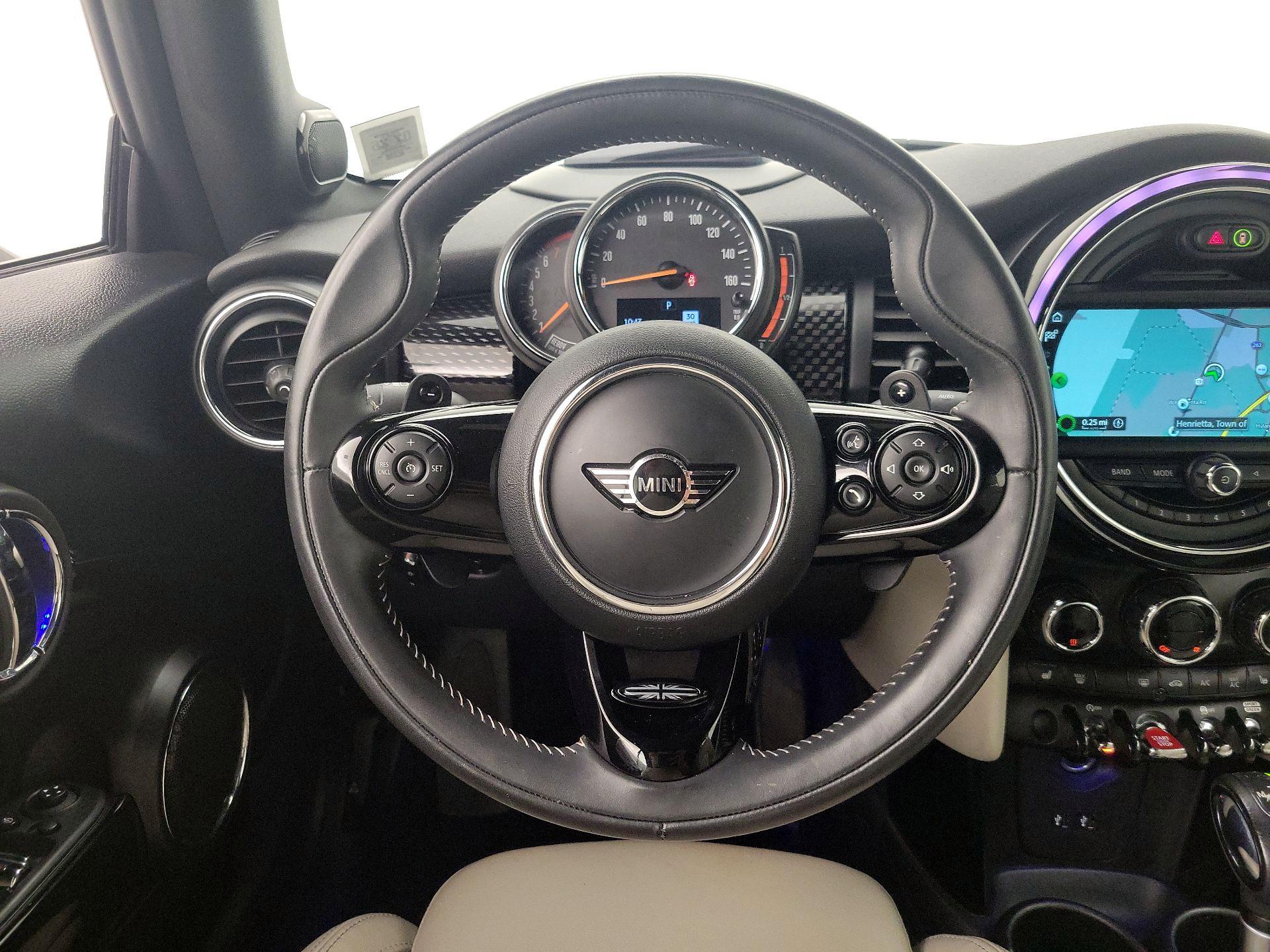 Thumbnail: 2019 MINI Cooper - 10