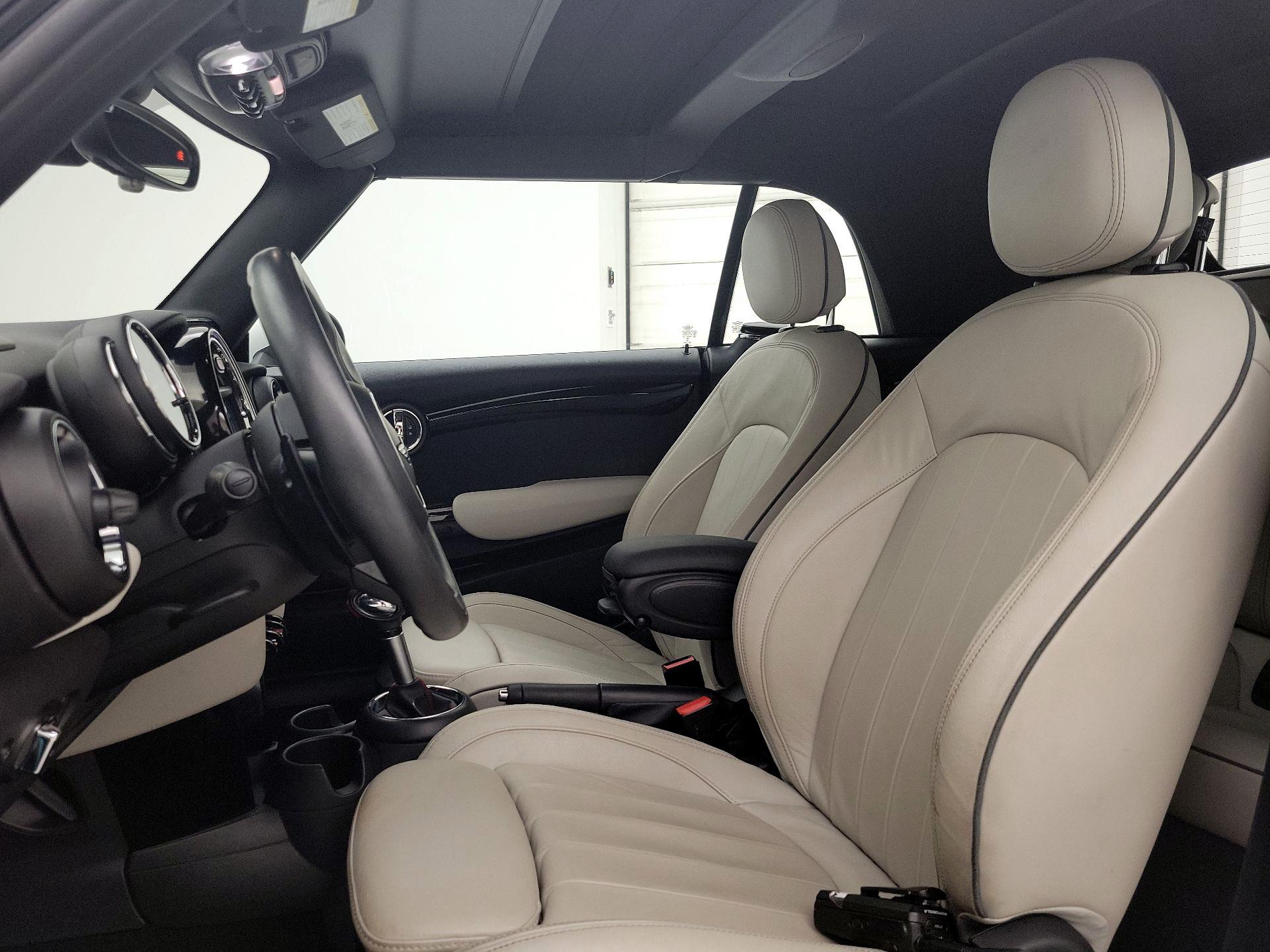 Thumbnail: 2019 MINI Cooper - 11