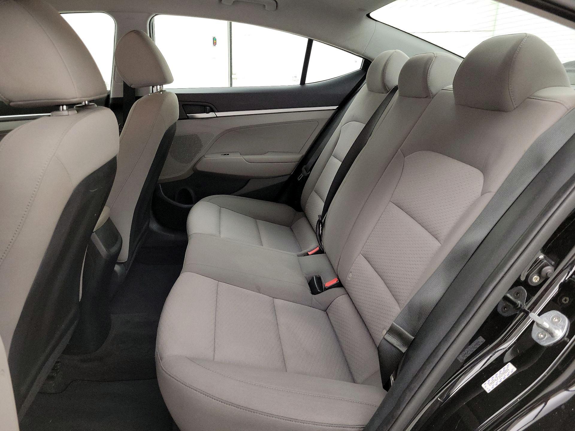 Thumbnail: 2019 Hyundai Elantra - 19