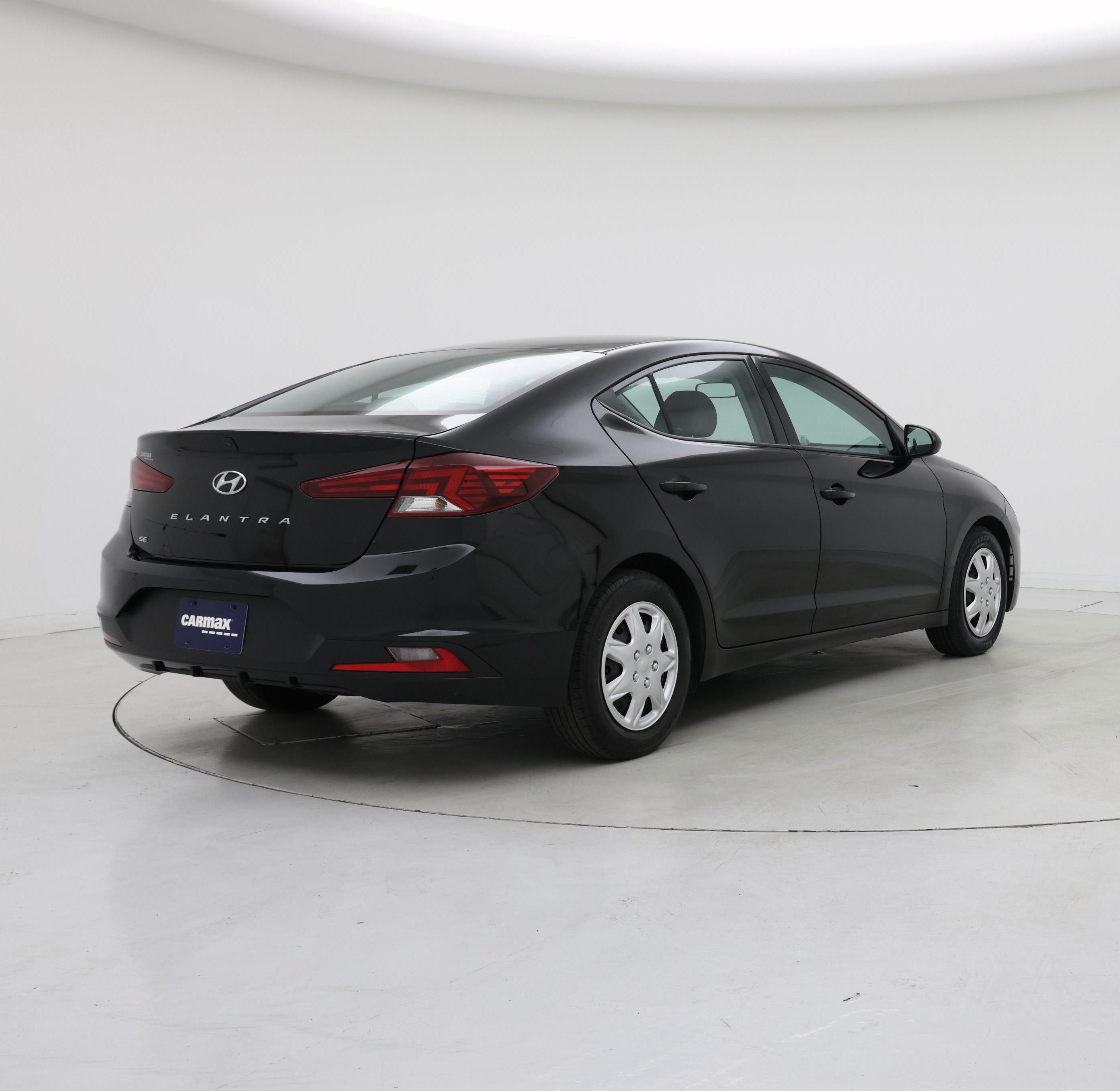 Thumbnail: 2019 Hyundai Elantra - 8