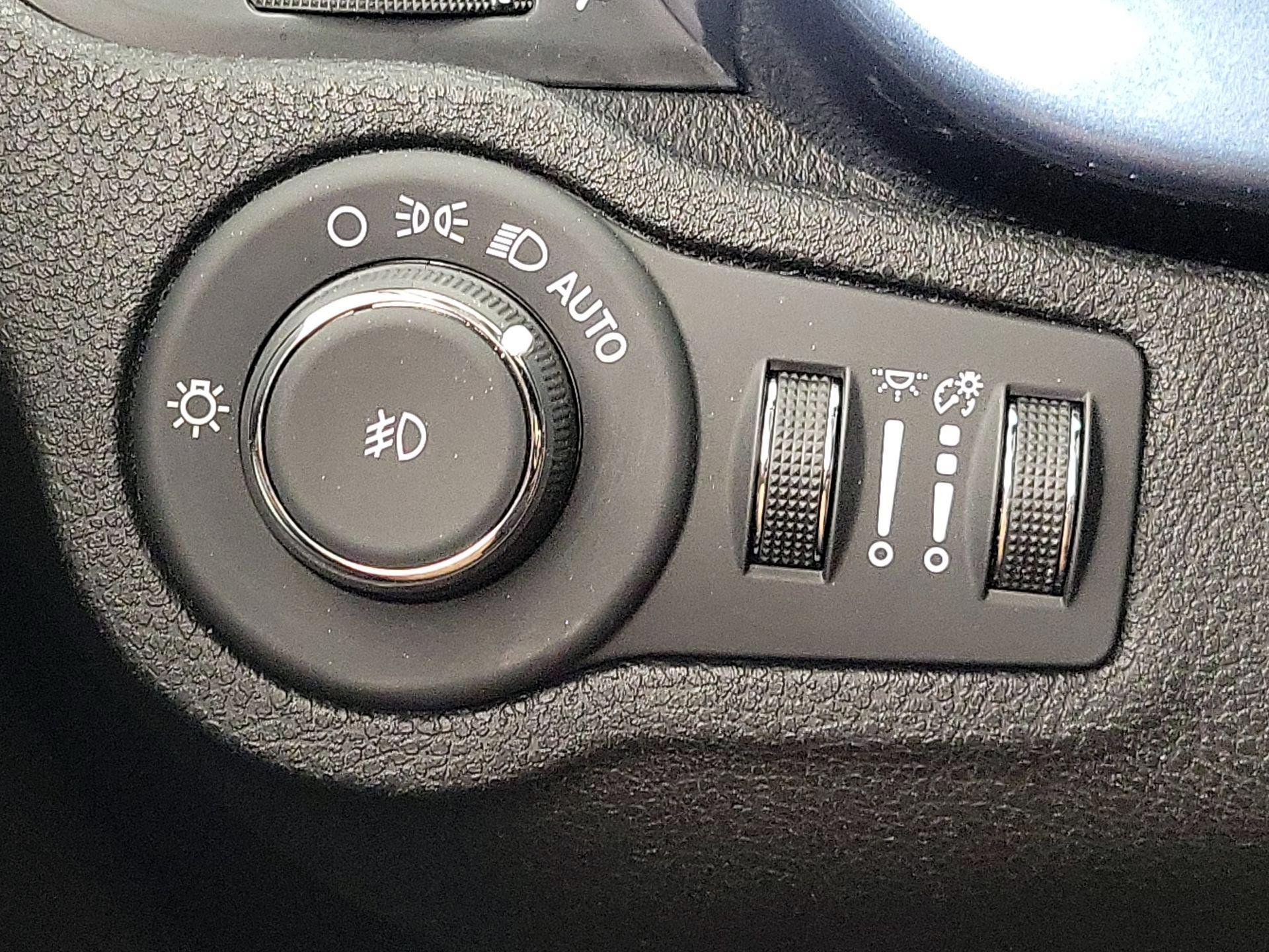 Thumbnail: 2019 Fiat 500X - 13