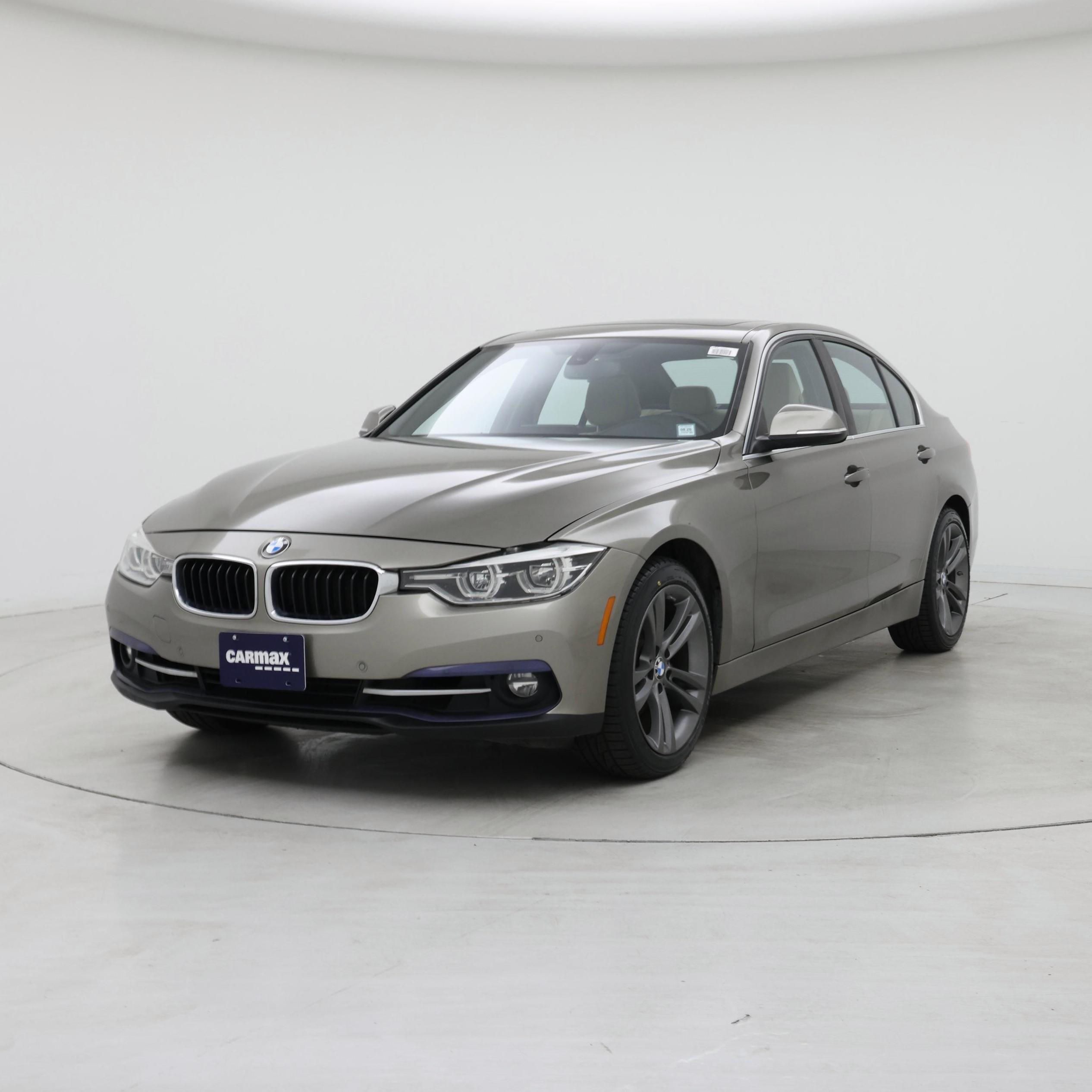 Thumbnail: 2017 BMW 3 Series - 4