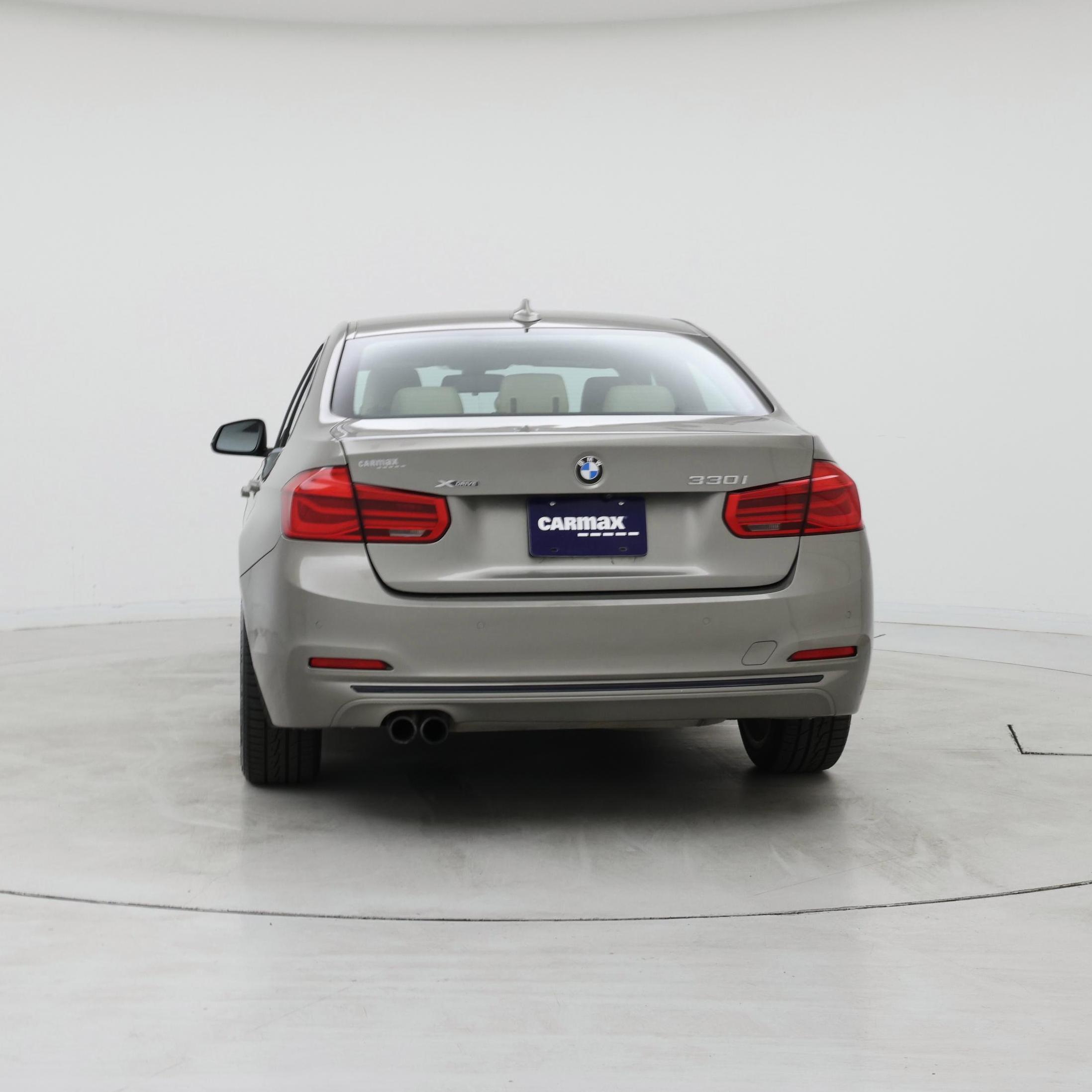 Thumbnail: 2017 BMW 3 Series - 6