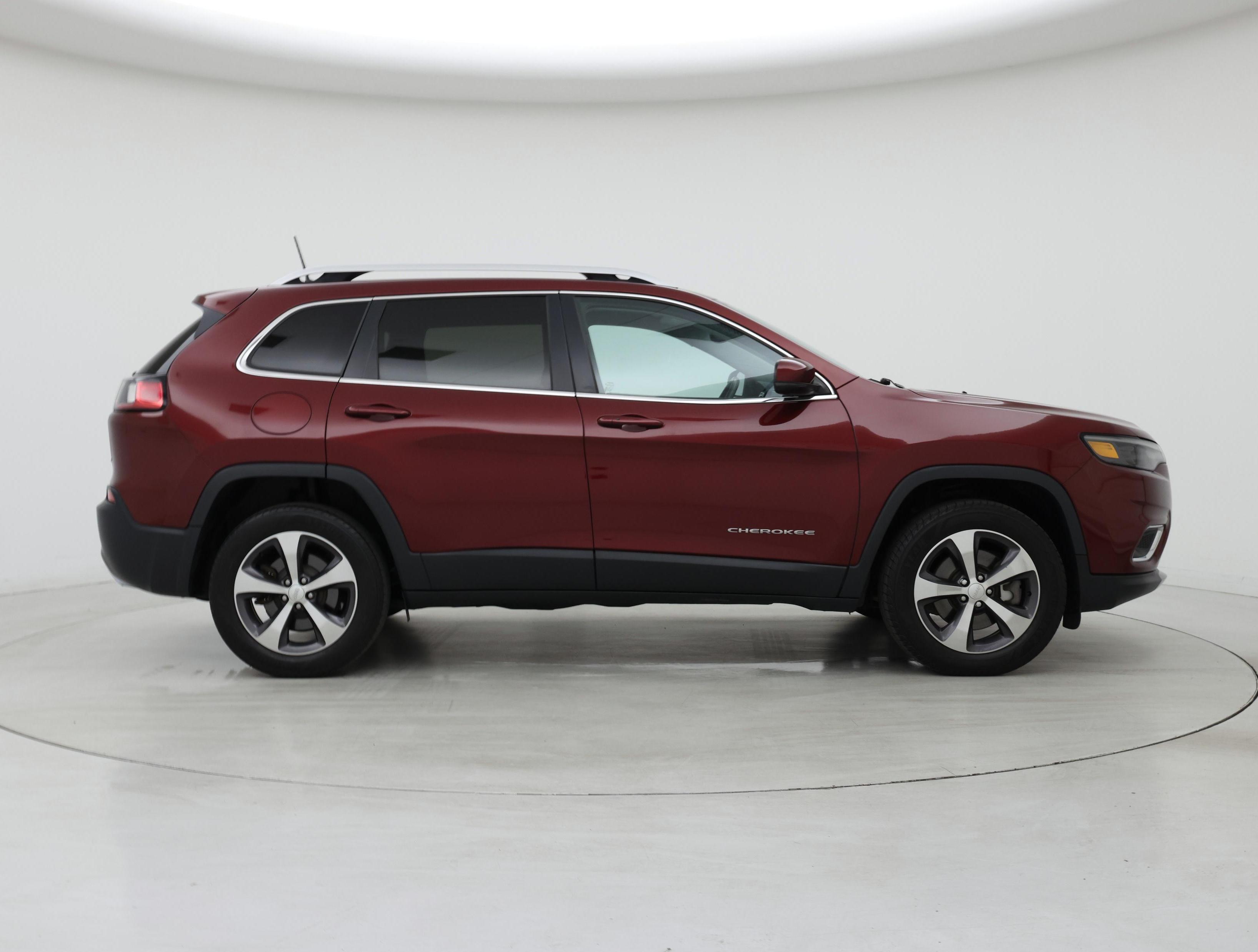 Thumbnail: 2019 Jeep Cherokee - 7