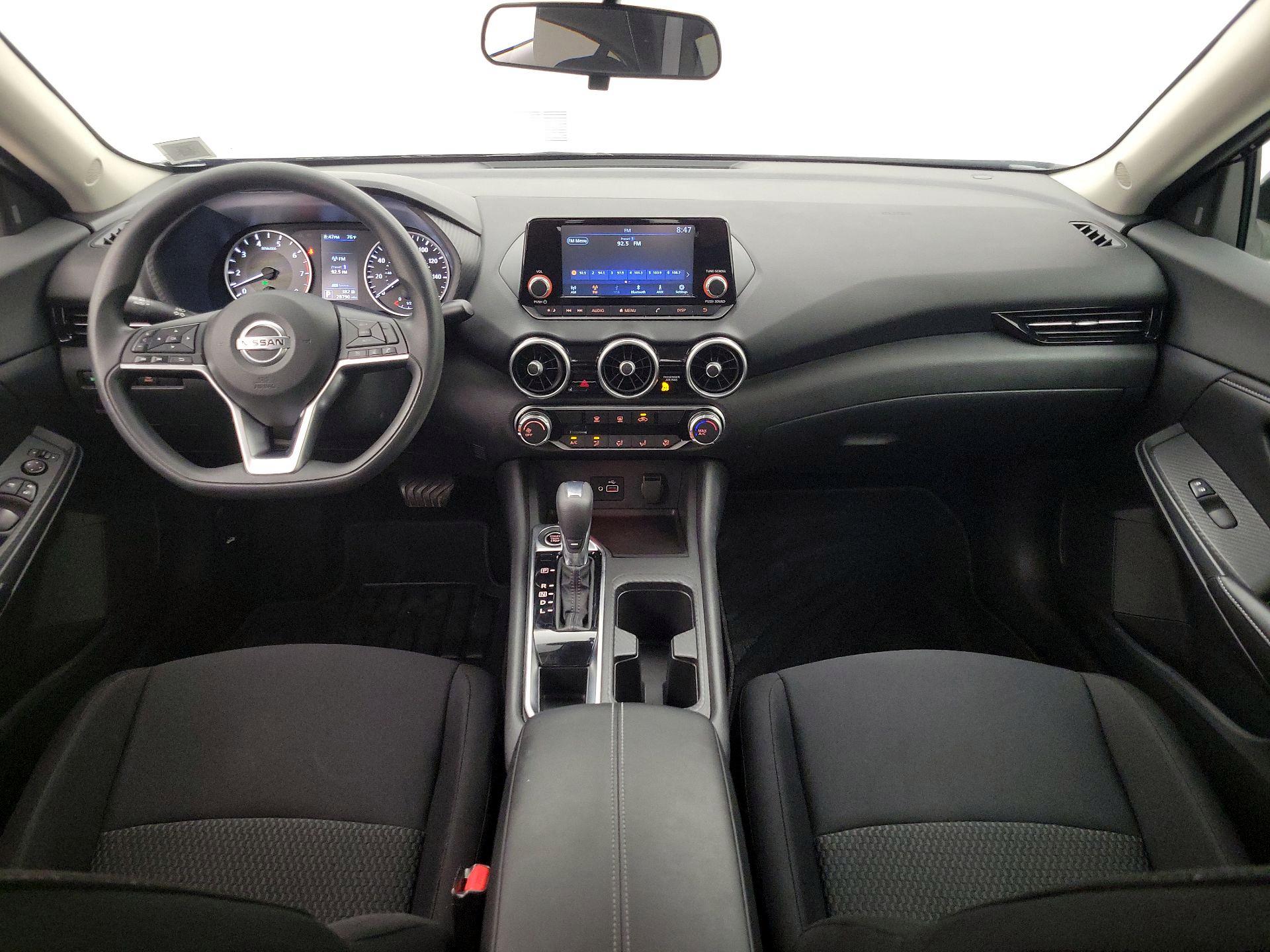 Thumbnail: 2020 Nissan Sentra - 9