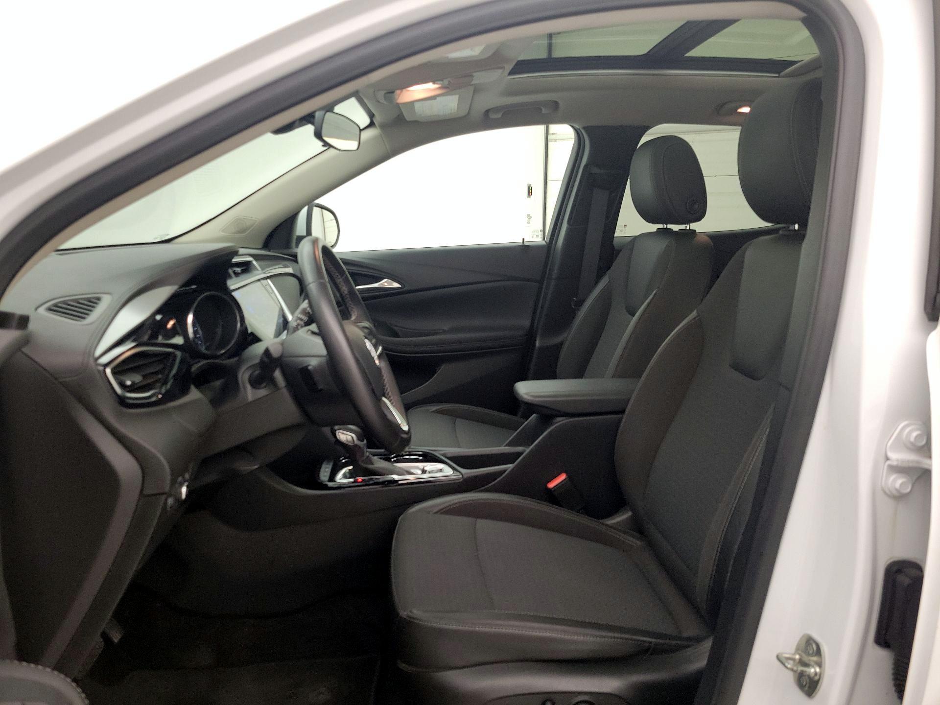 Thumbnail: 2020 Buick Encore GX - 11