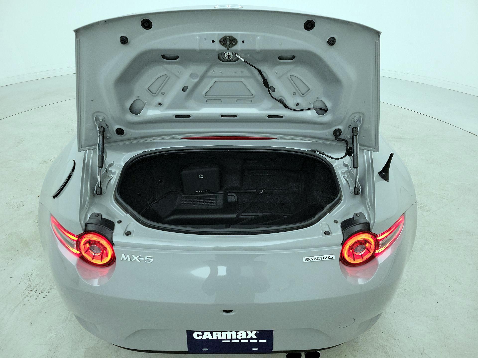 Thumbnail: 2024 Mazda MX-5 Miata - 20