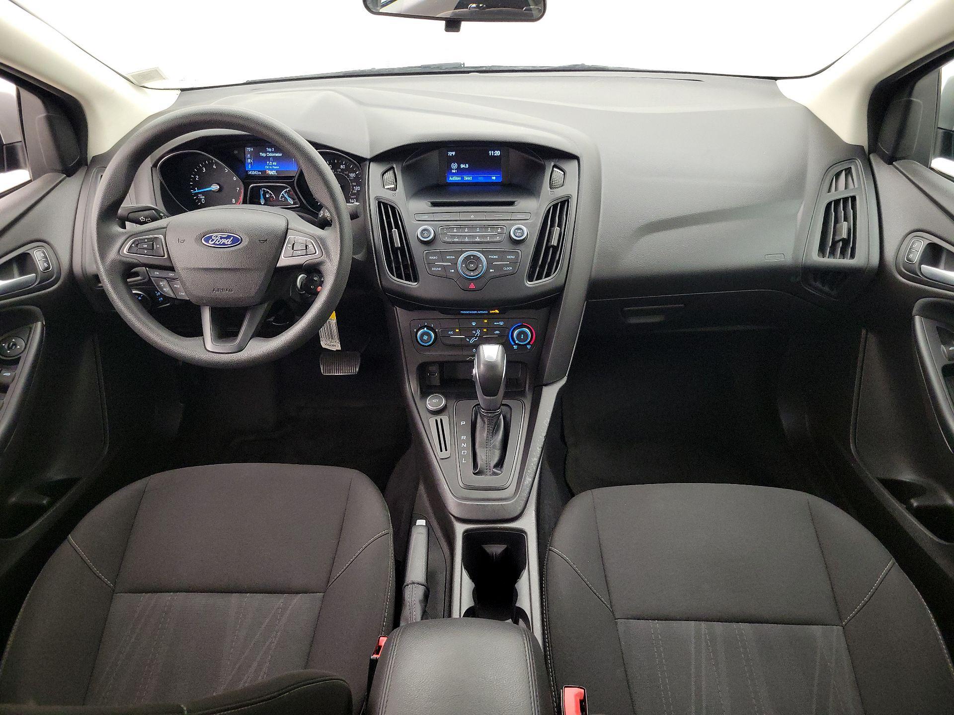 Thumbnail: 2016 Ford Focus - 9