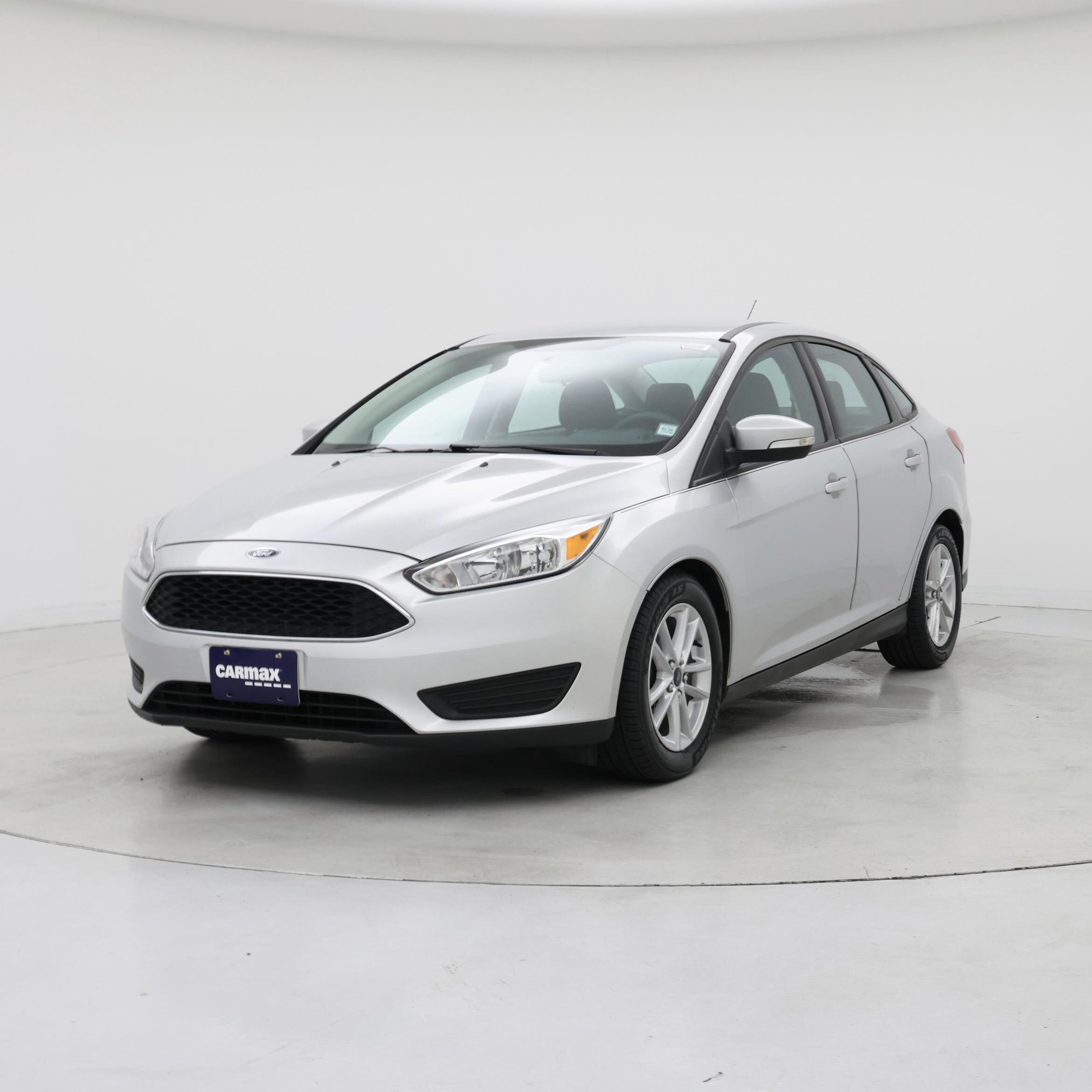 Thumbnail: 2016 Ford Focus - 4
