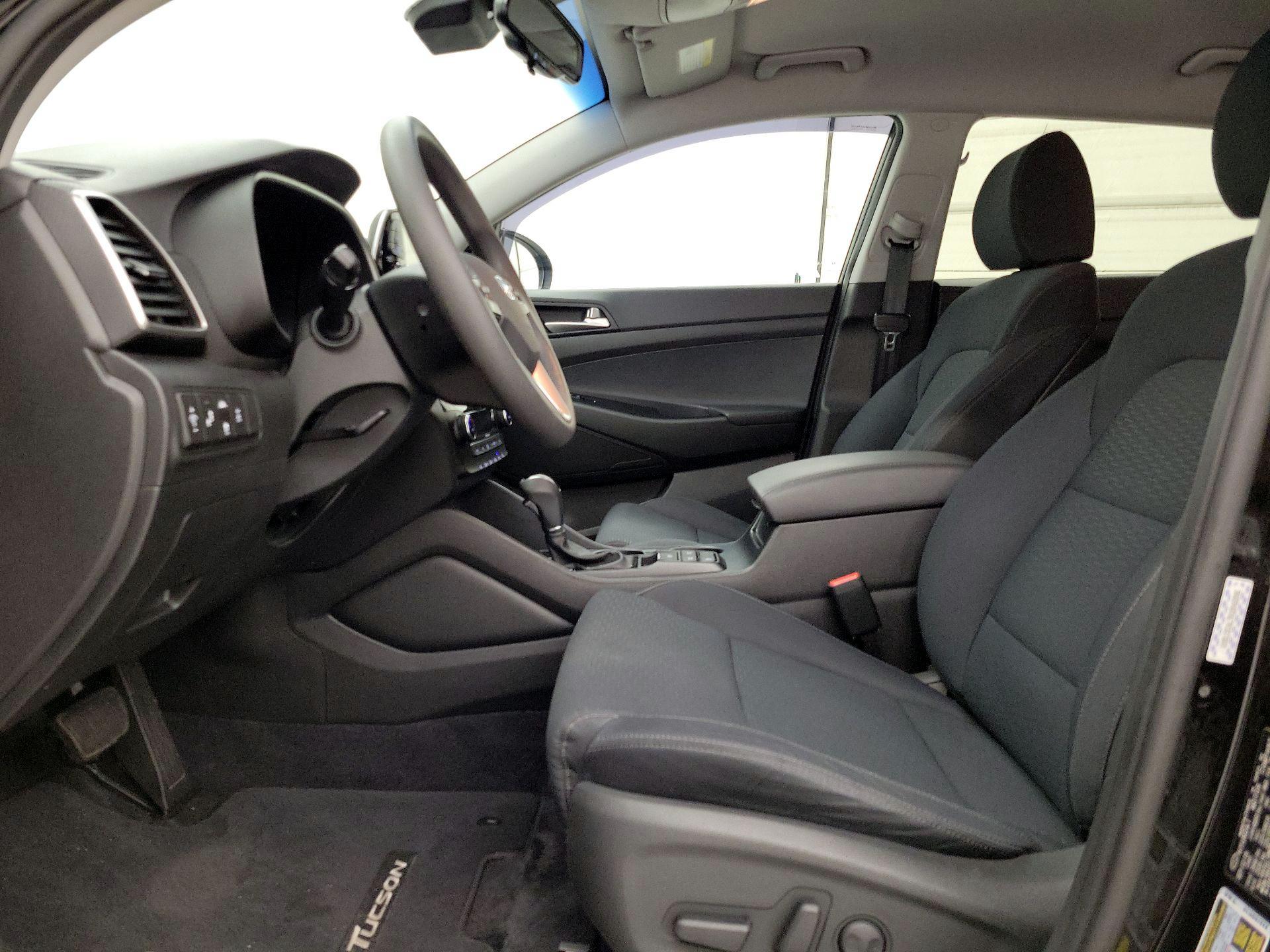 Thumbnail: 2019 Hyundai Tucson - 11