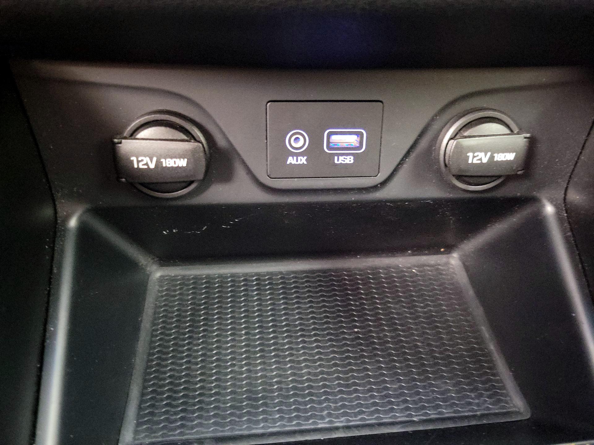 Thumbnail: 2019 Hyundai Tucson - 18