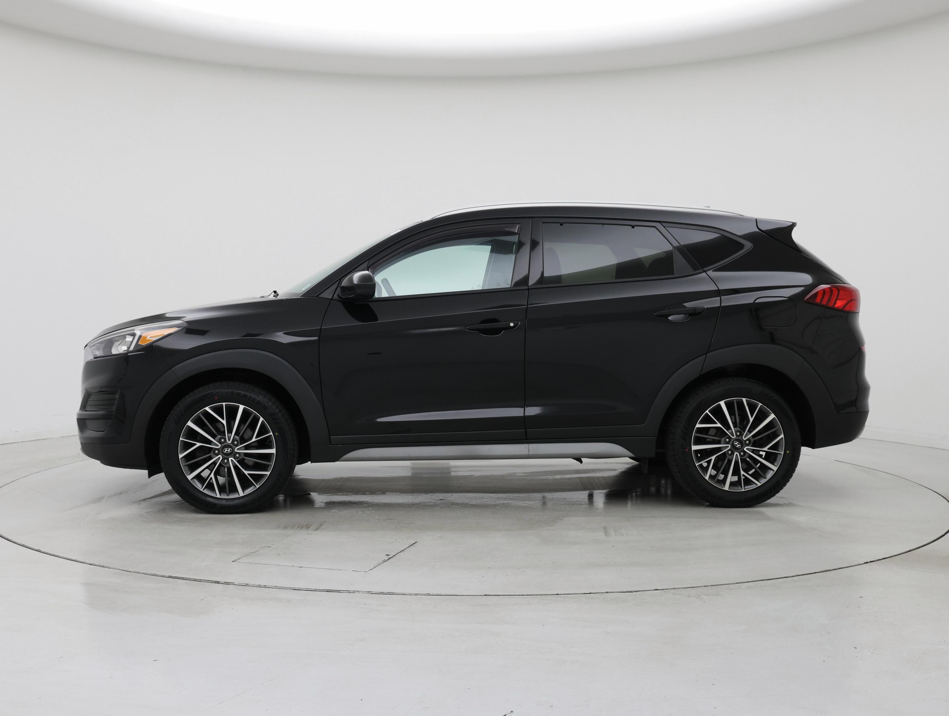 Thumbnail: 2019 Hyundai Tucson - 3