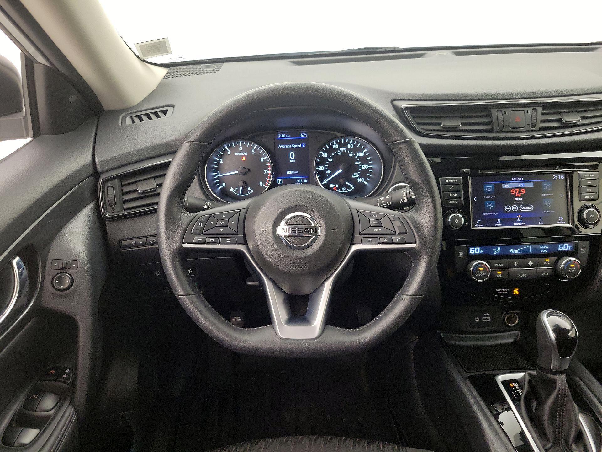Thumbnail: 2019 Nissan Rogue - 10