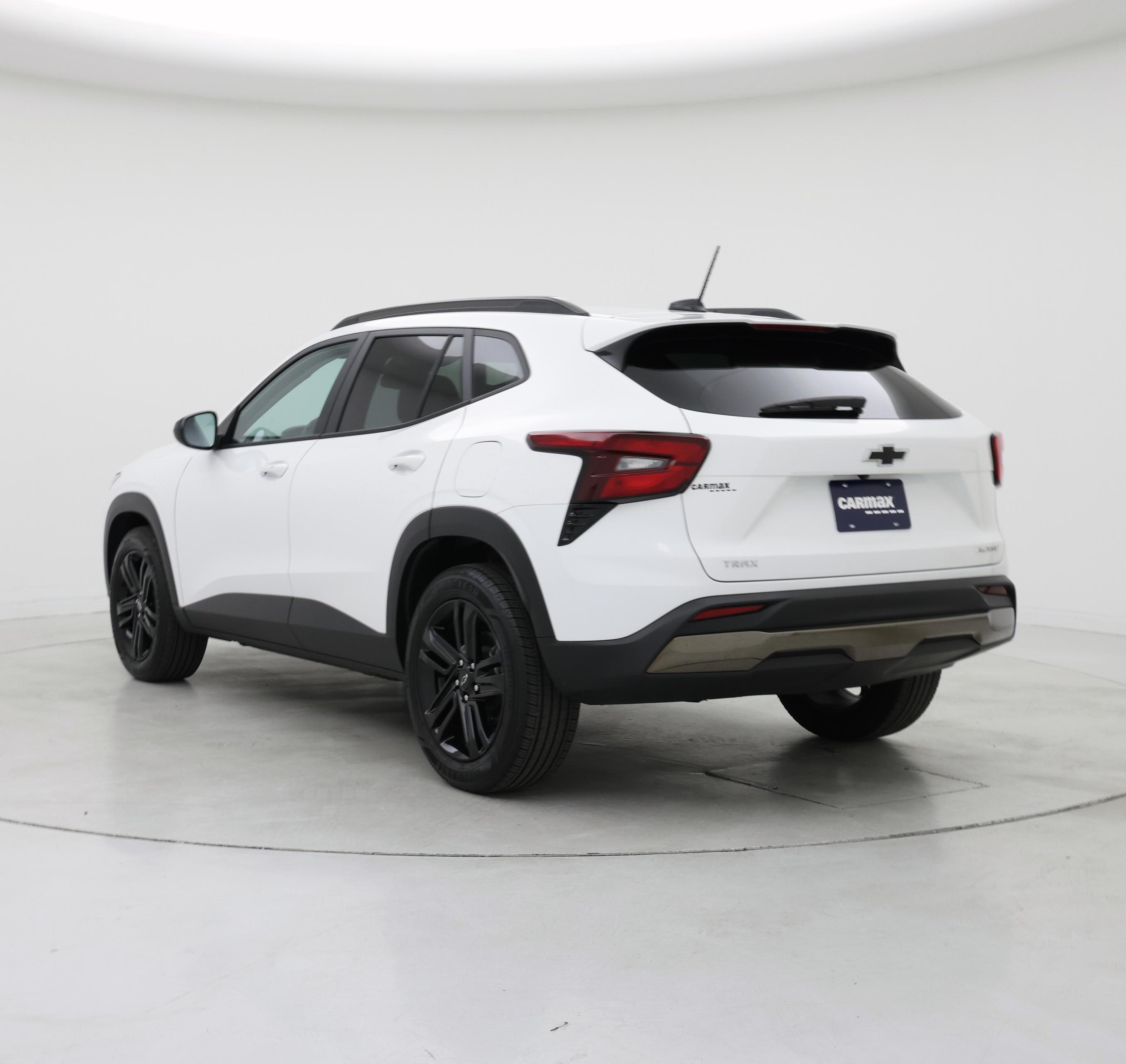 Thumbnail: 2024 Chevrolet Trax - 2