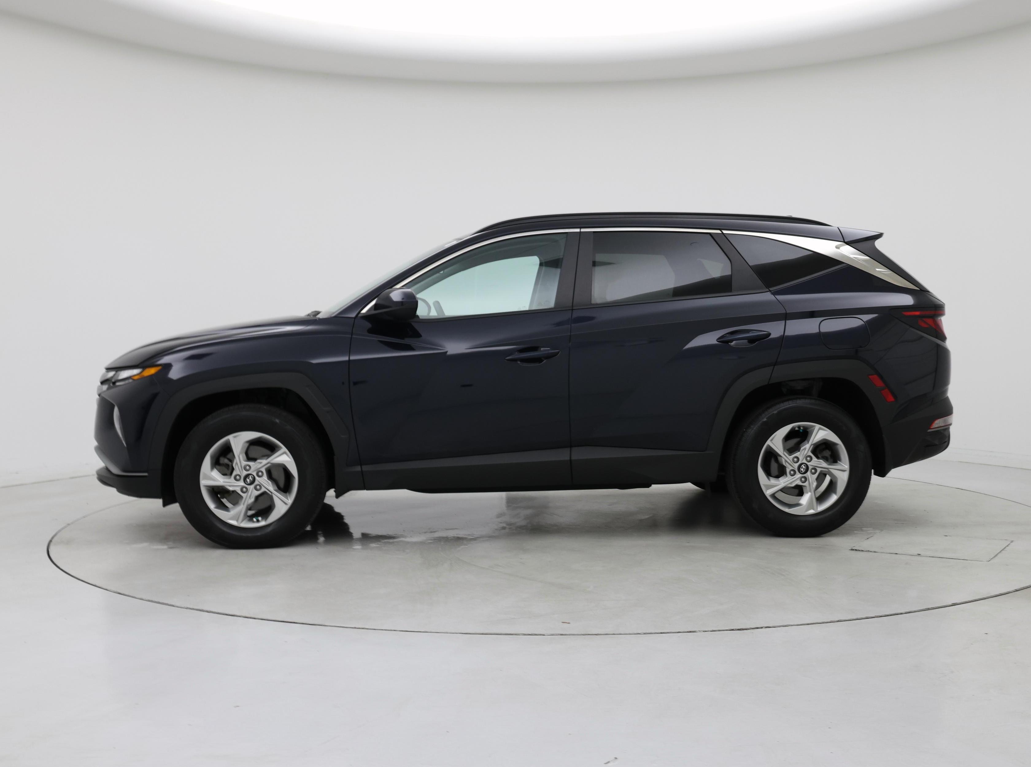 Thumbnail: 2024 Hyundai Tucson - 3