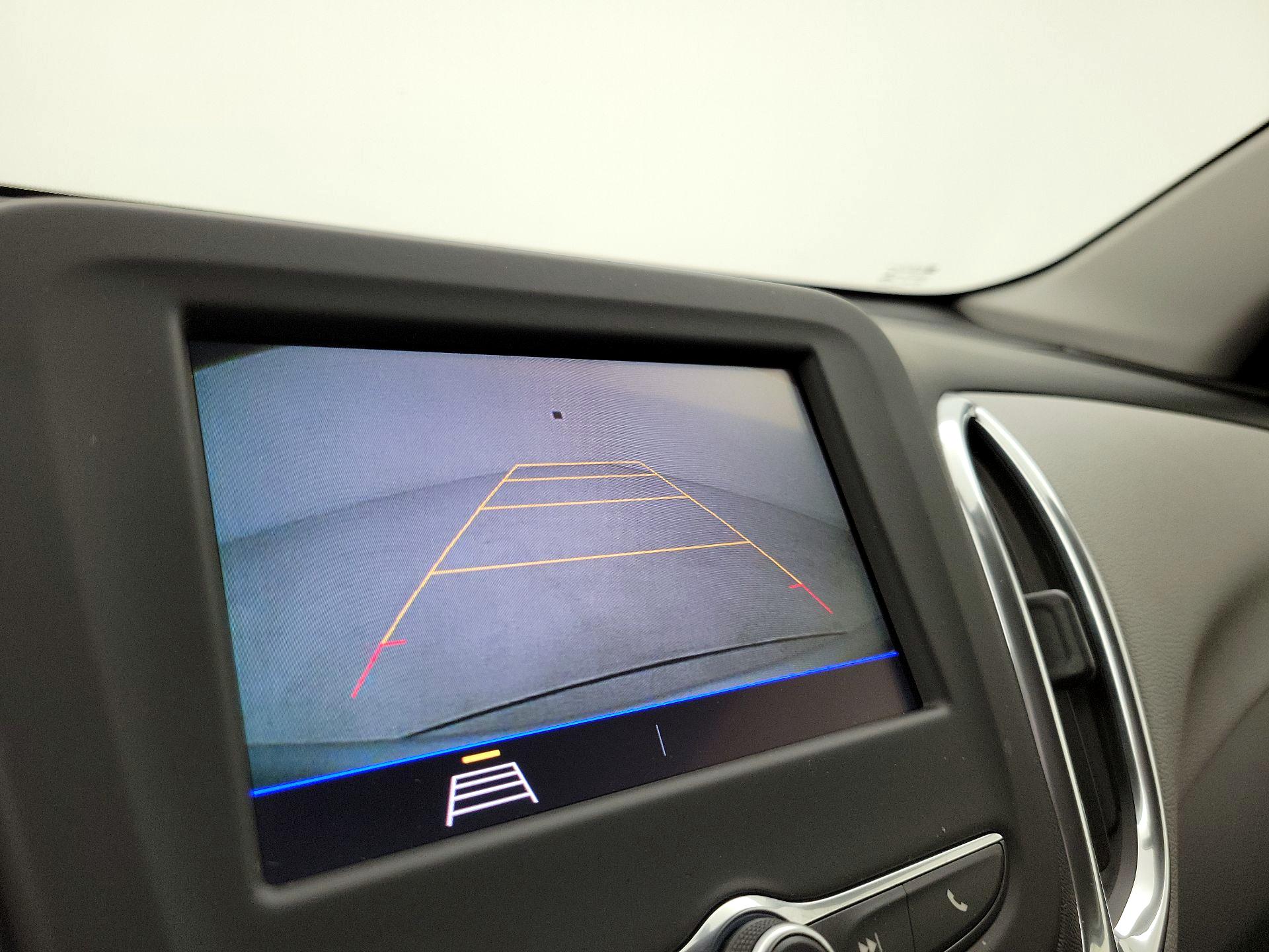 Thumbnail: 2020 Chevrolet Equinox - 14