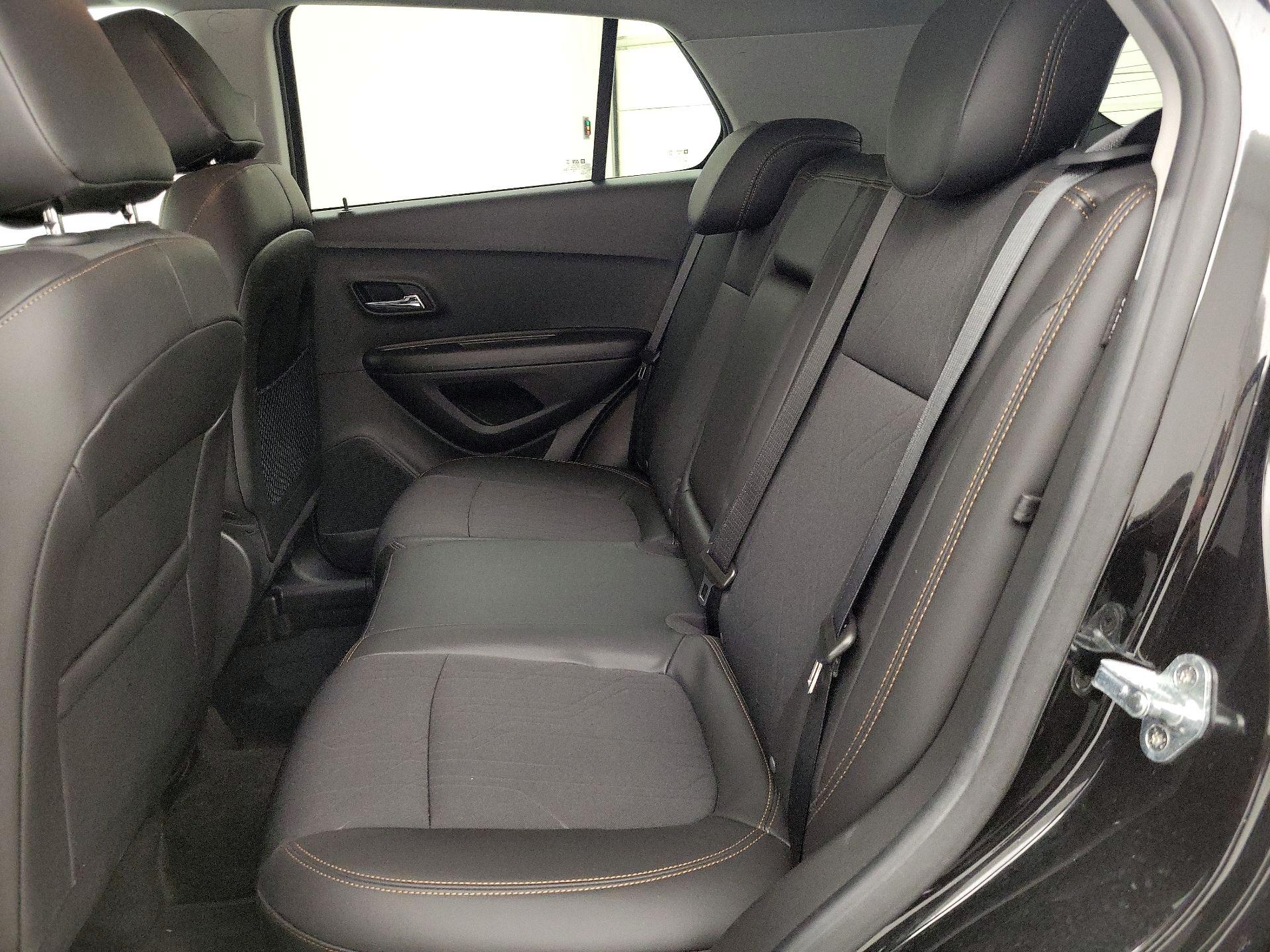 Thumbnail: 2020 Chevrolet Trax - 19