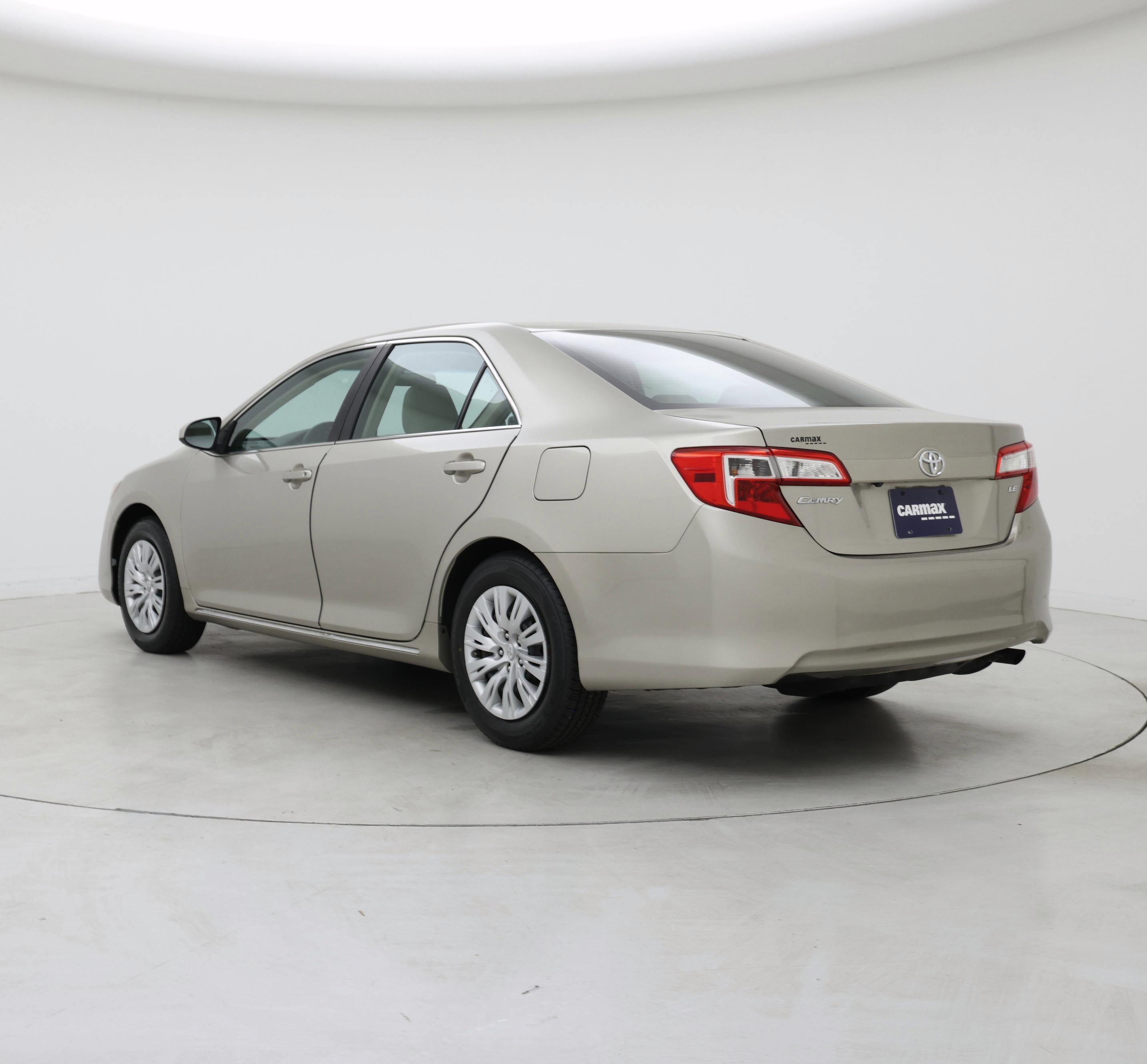 Thumbnail: 2014 Toyota Camry - 2
