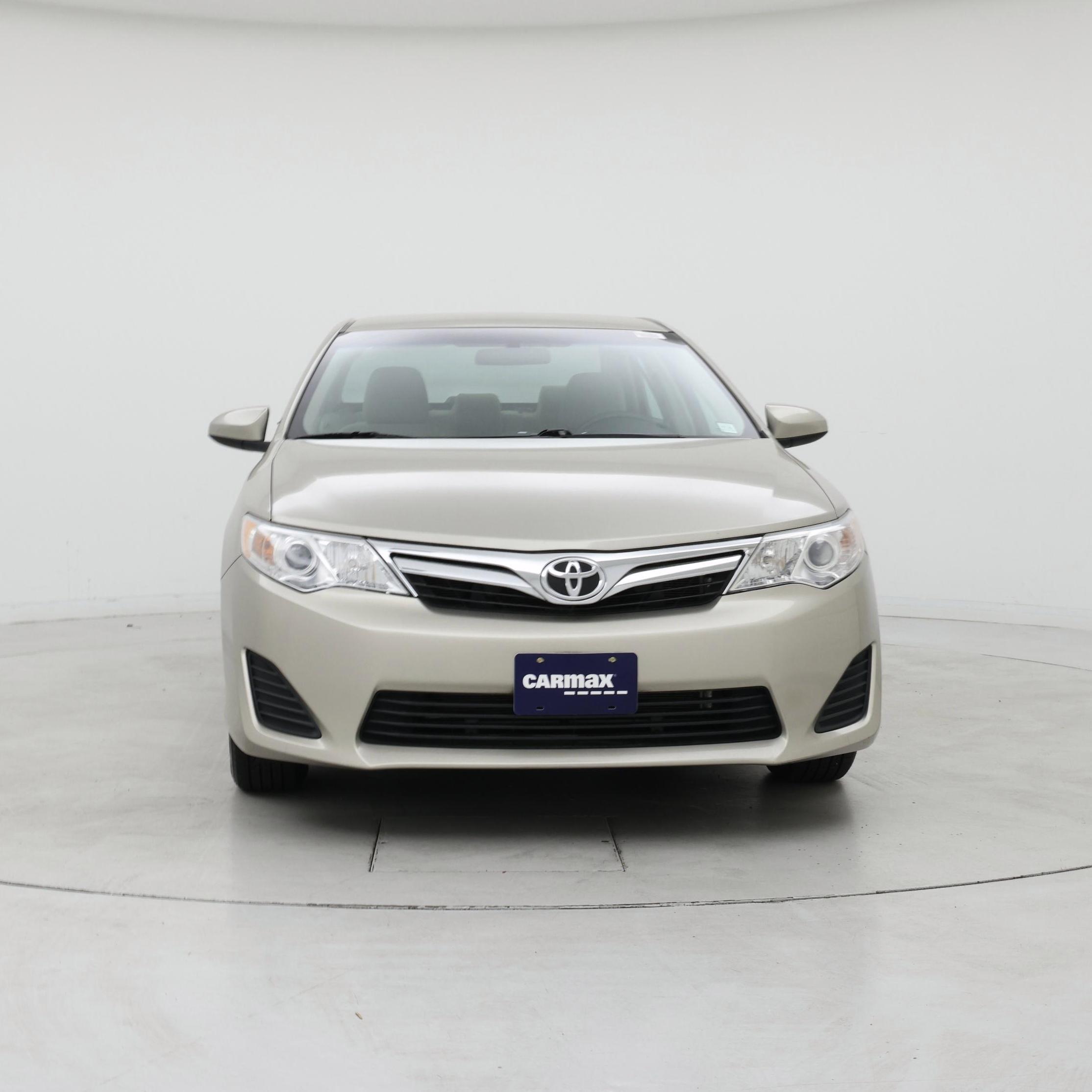 Thumbnail: 2014 Toyota Camry - 5