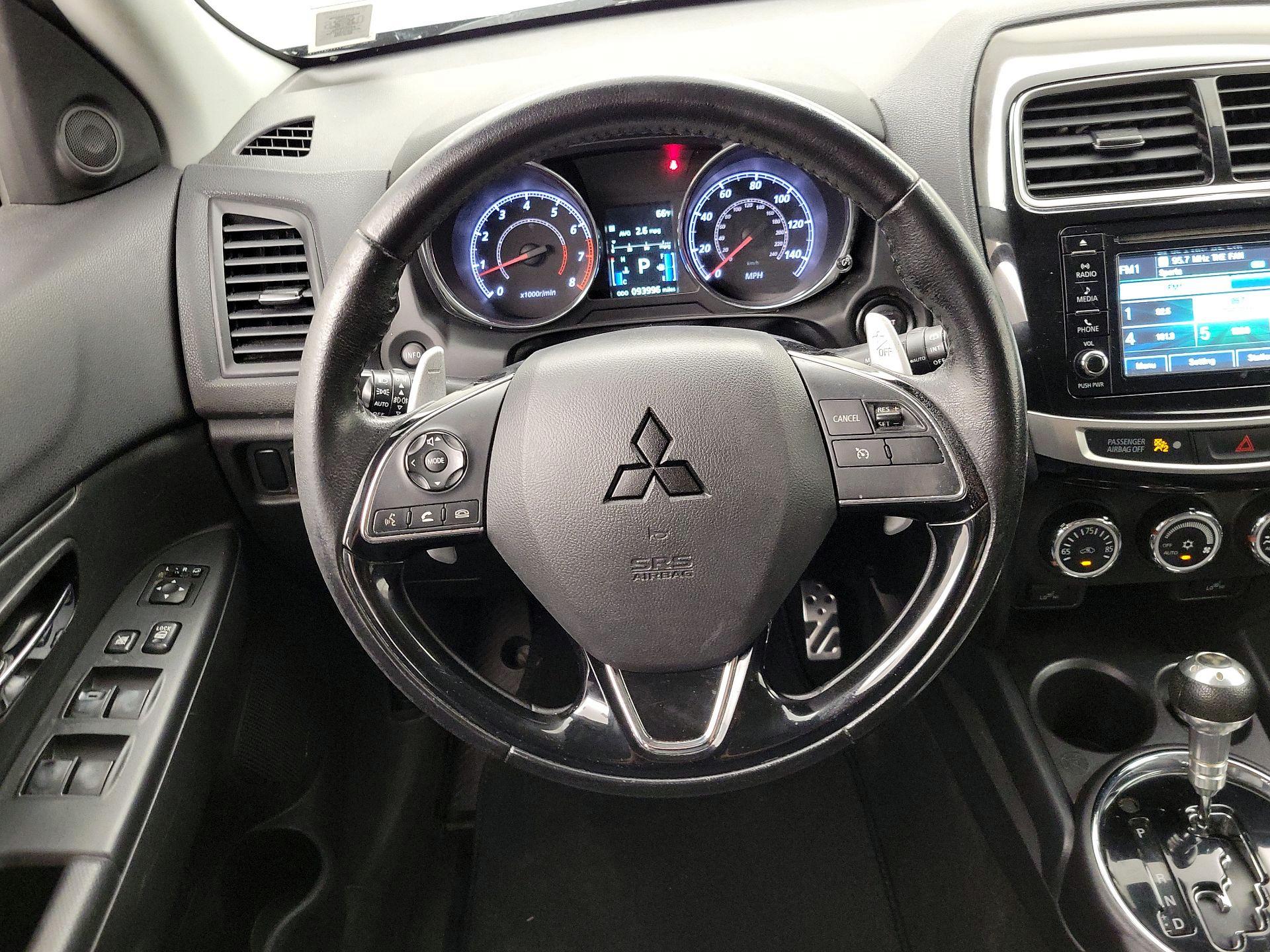 Thumbnail: 2017 Mitsubishi Outlander Sport - 10