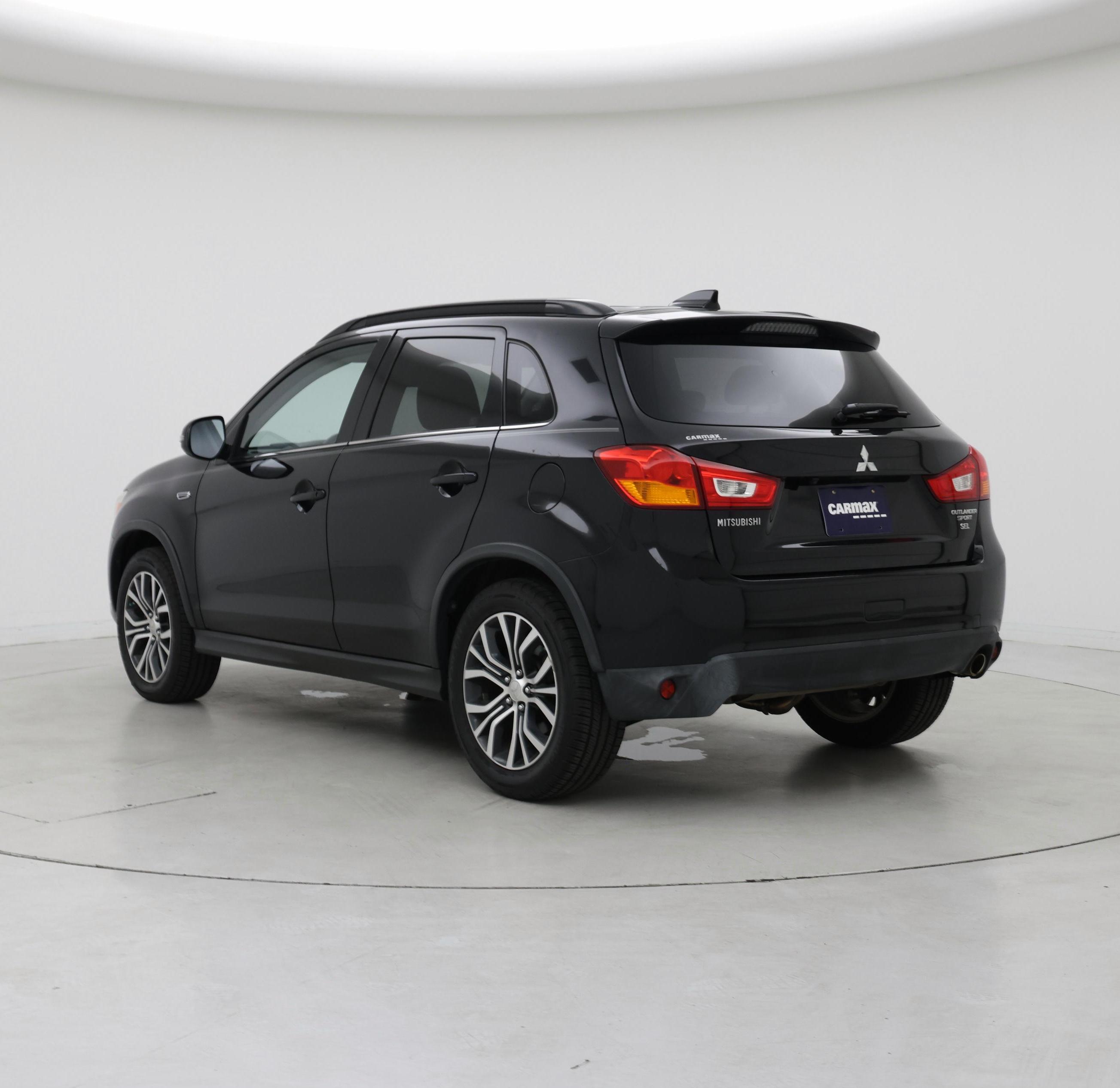 Thumbnail: 2017 Mitsubishi Outlander Sport - 2